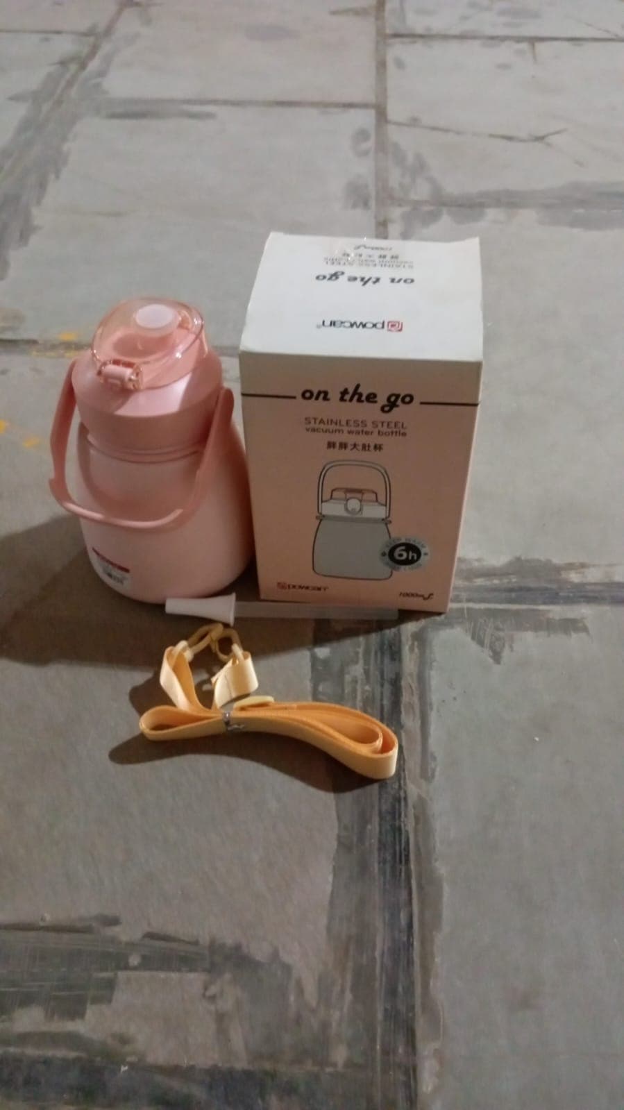 Stainless Steel Mug / Bottle Vacuum Insulated Cup with Handle & Strap (1000 ML) thumbnail 7