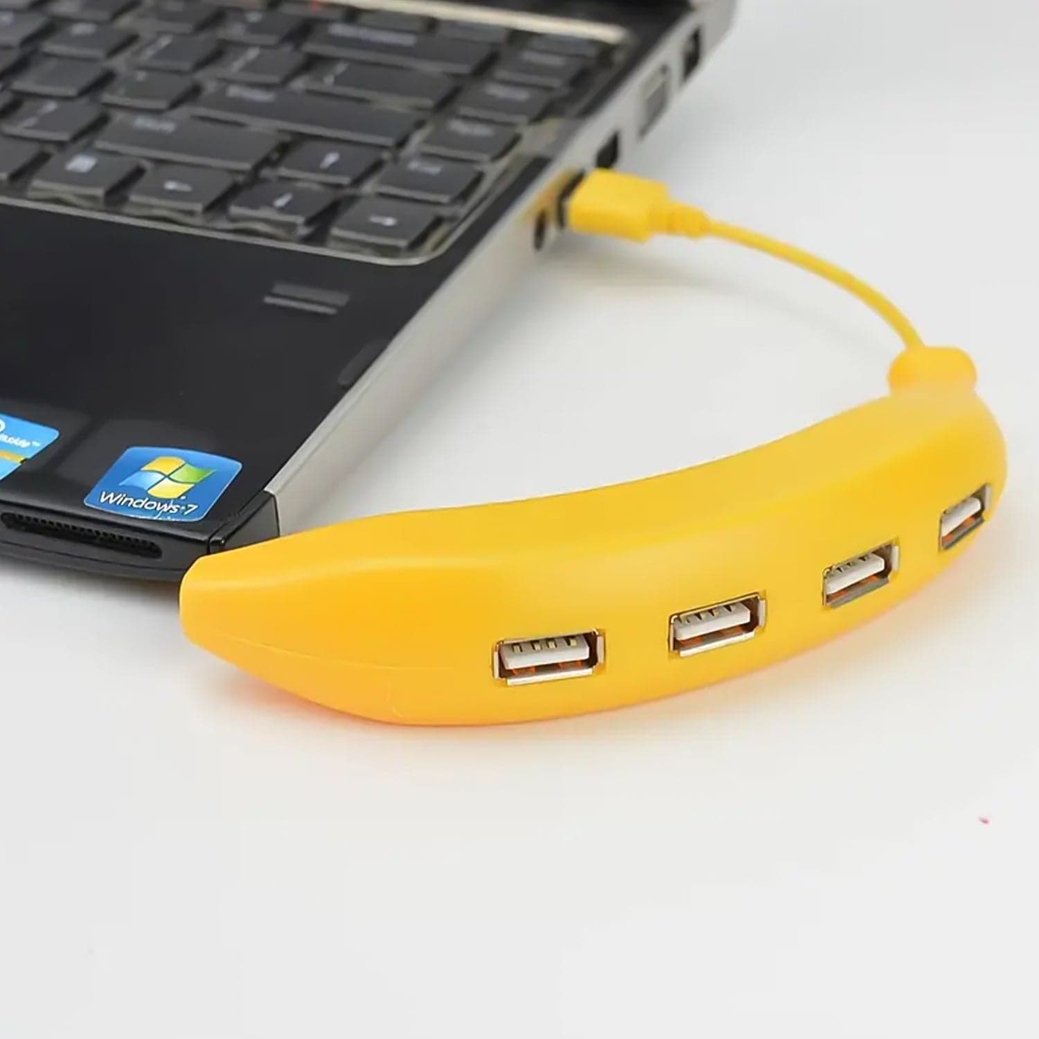 Banana Shape USB Hub, 2.0 Hub USB Splitter, 4-Port USB Hub (1 Pc) thumbnail 3
