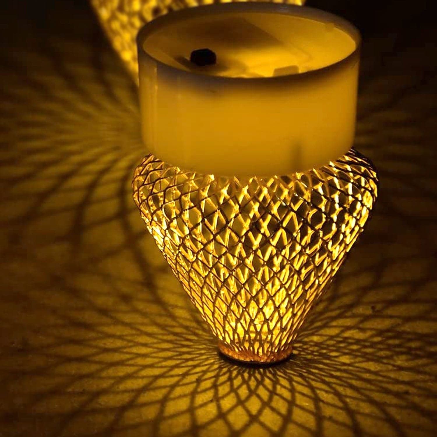 Flameless And Smokeless Decorative Candles Acrylic Led Tea Light Candle For Gifting thumbnail 4