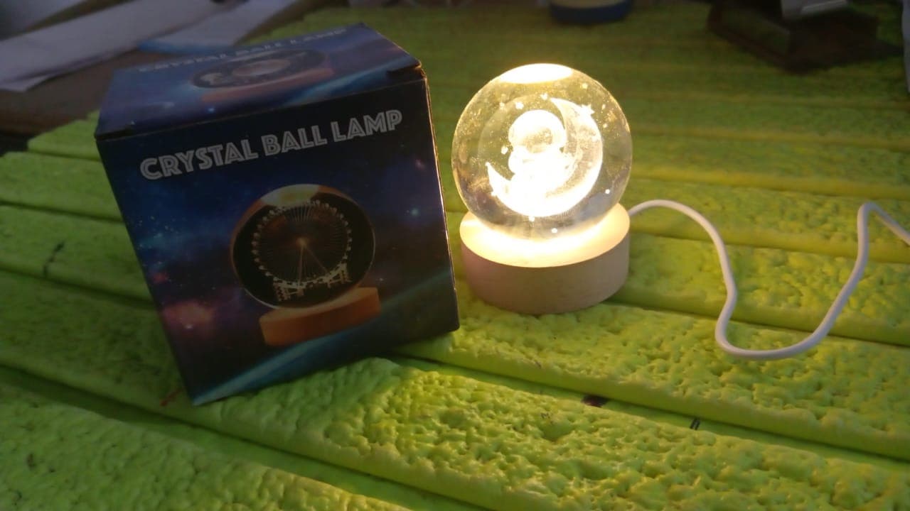 Astronaut Ball Night Light Lamp Decorative Lamp For Living Room Decor (1 Pc) thumbnail 7