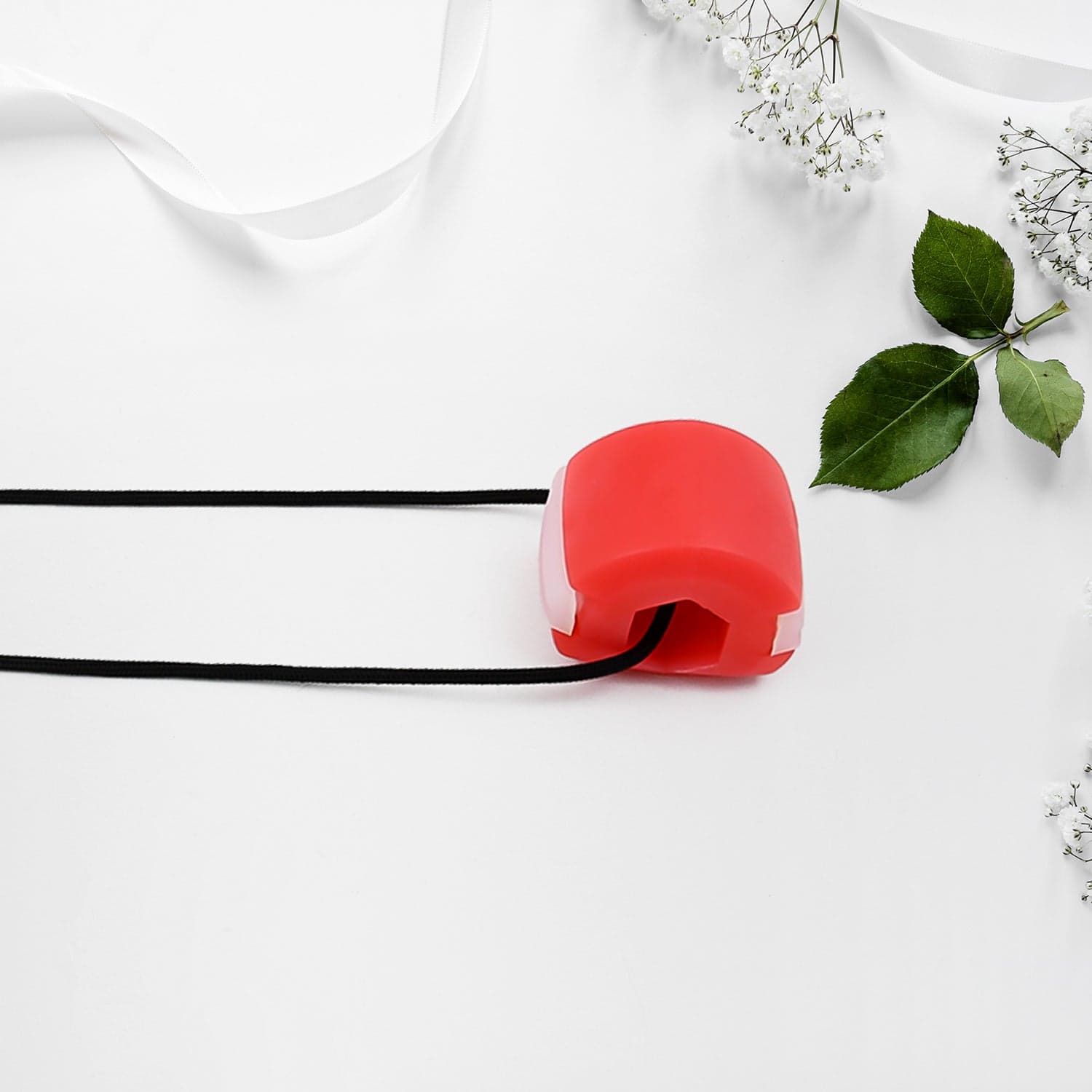 Cn Red Mouth Exerciser Used To Gain Sharp And Chiselled Mouth Easily And Fast. thumbnail 3