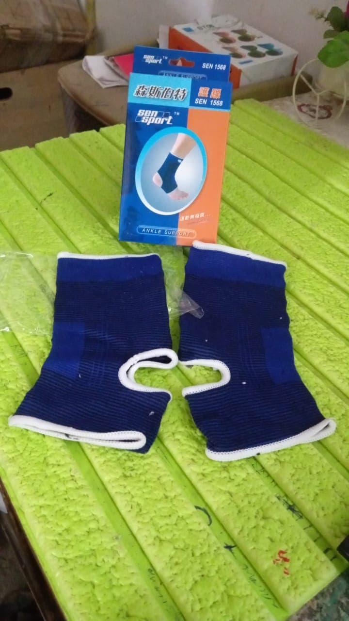 Adjustable Ankle Support Brace Cap Wrap Pad (1 Pair) thumbnail 7