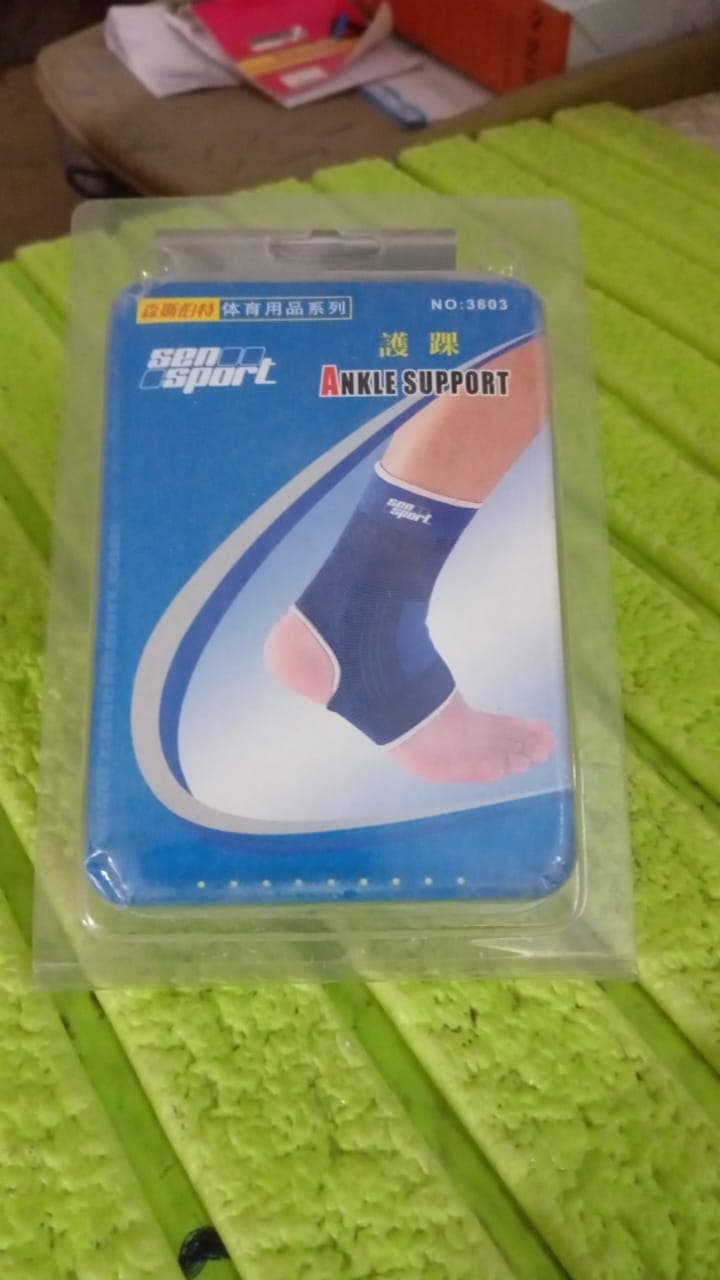 Adjustable Elbow Strap Compression Sleeves Supporter (1 Pair / With Card Packing) thumbnail 8