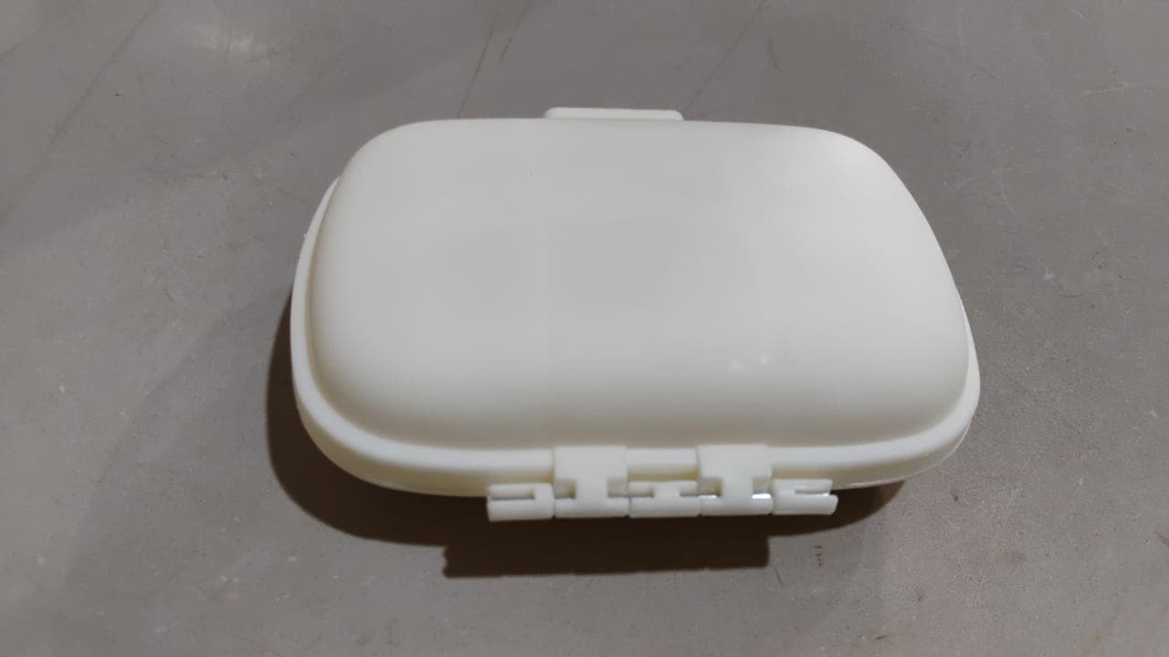 8 Compartment Medicine Divider Box (1 Pc) thumbnail 9
