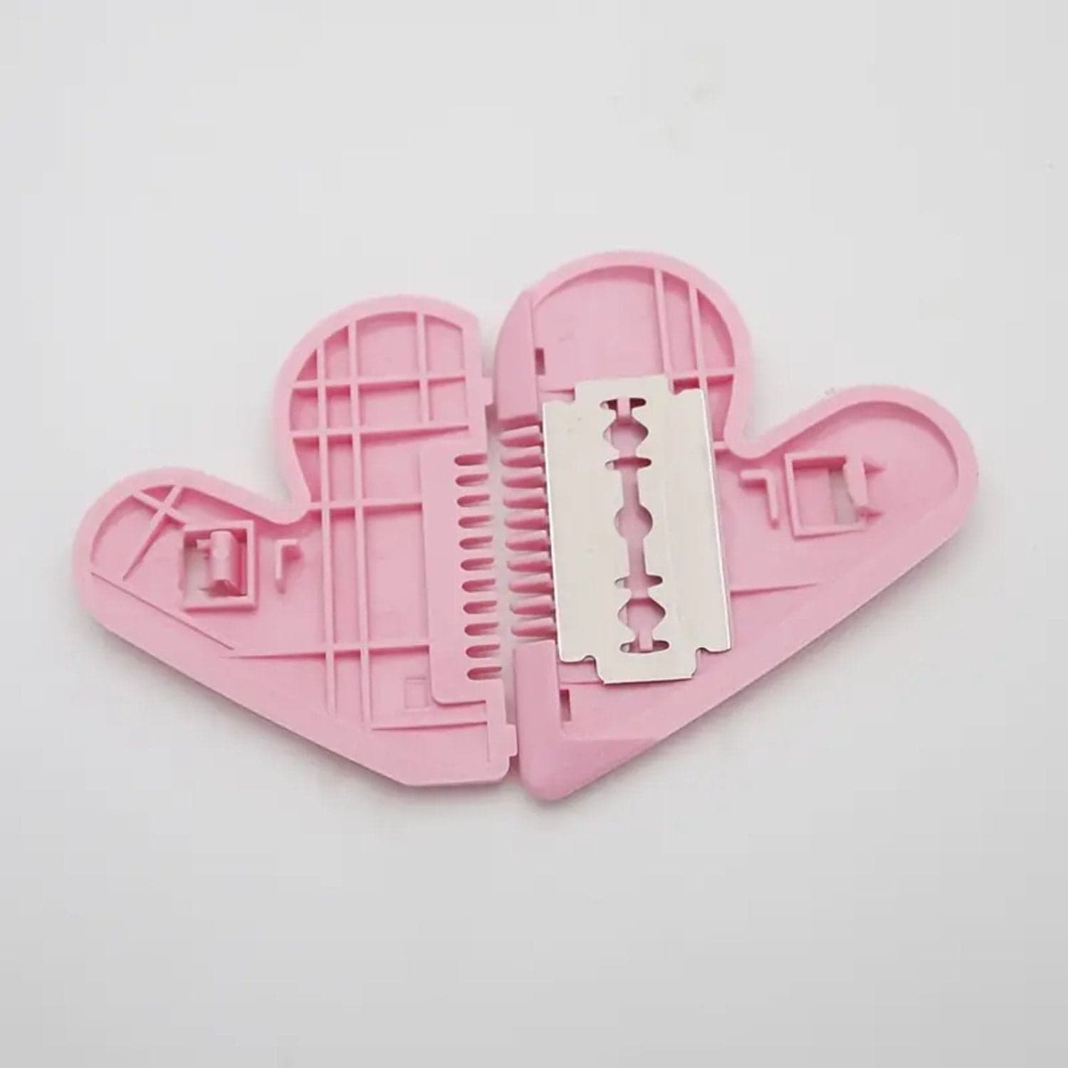 Heart Shape Plastic Hair Cutting Scissors (1 Pc / With Card Packing) thumbnail 7