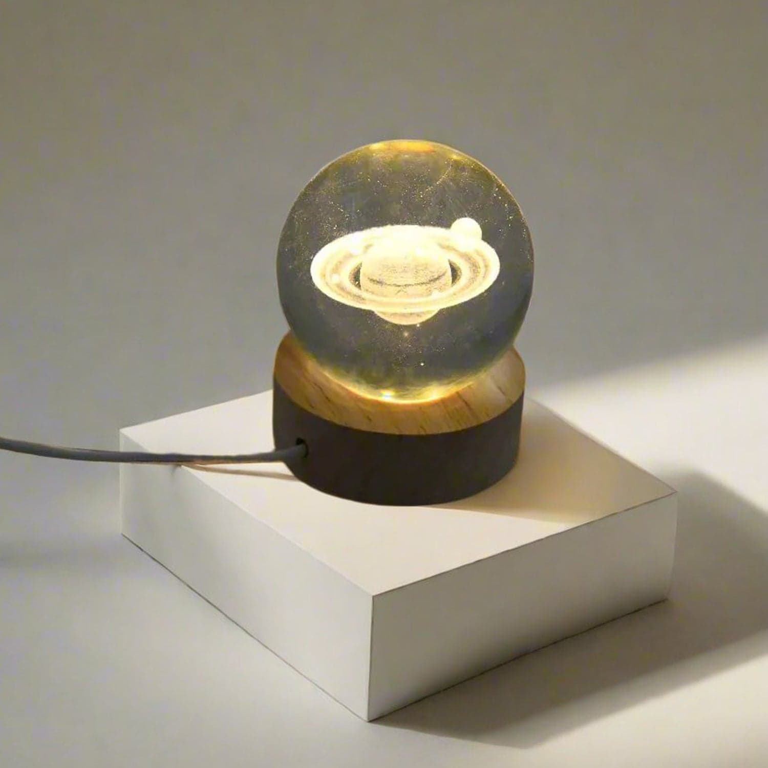 Astronaut 3D Crystal Ball lamps With Wood Base (1 Pc) thumbnail 3