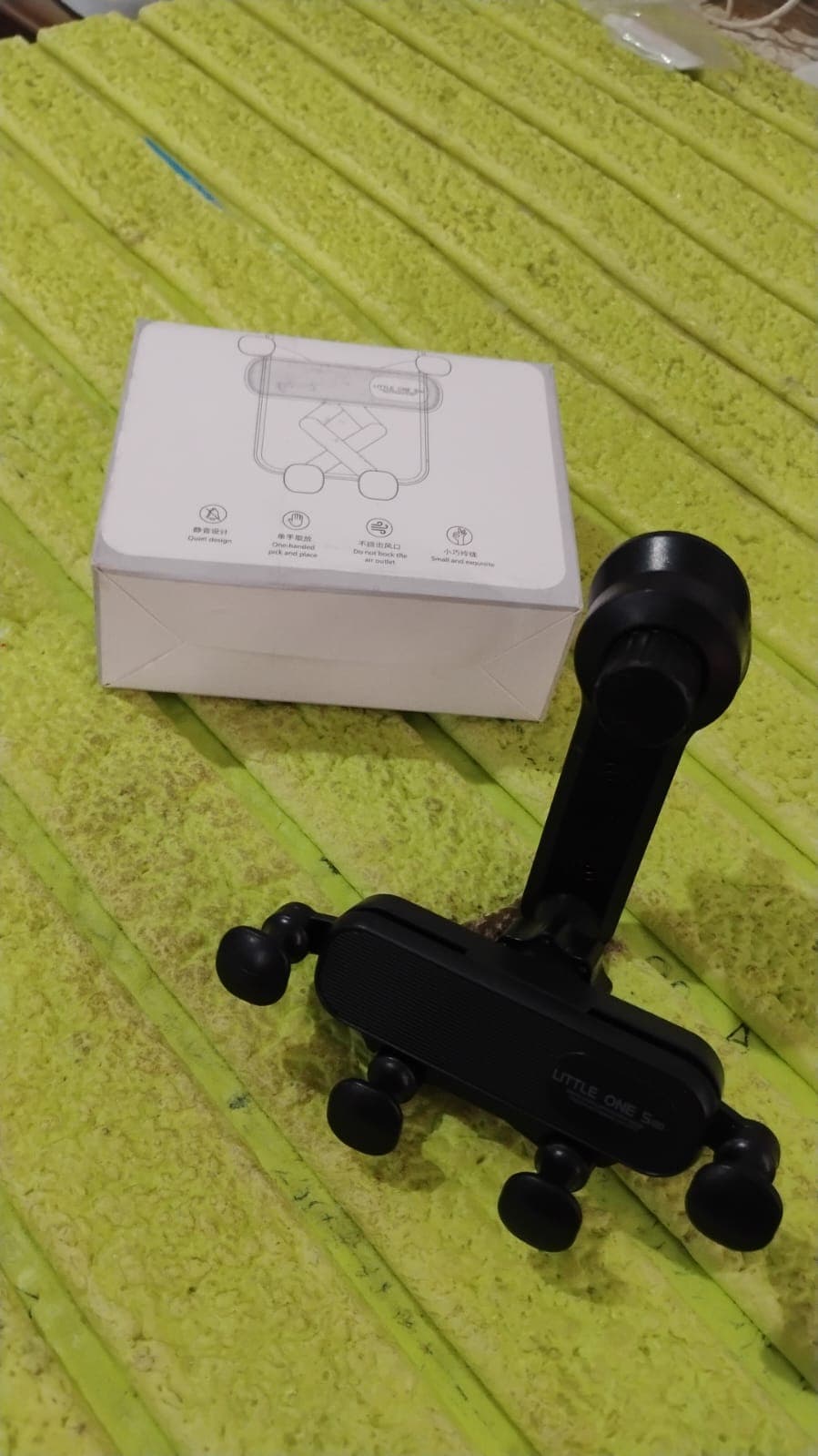 360 Degree Car Mobile phones in car holder (1 Pc) thumbnail 7