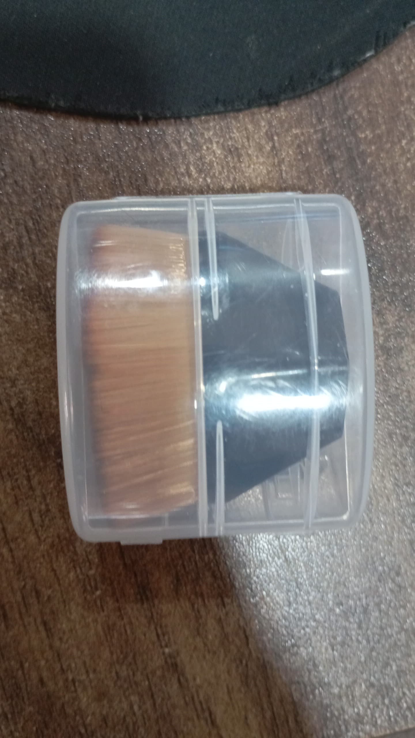 Perfect Foundation Makeup Brush with Portable Case (1 Pc) thumbnail 8