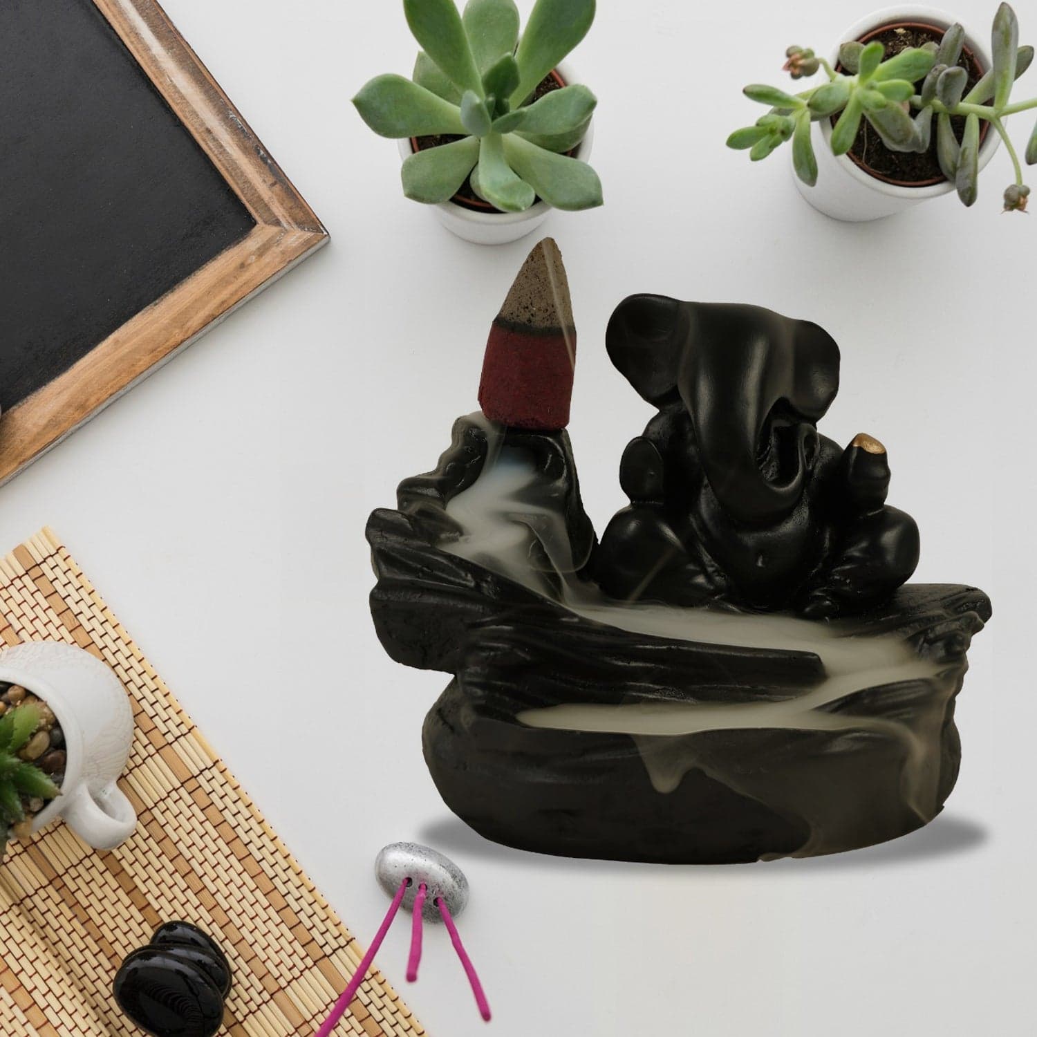 Smoke Fountain Ganesha Idol Decoration Items with 8 Pc Backflow Incense Cones Sticks (1 pc) thumbnail 4