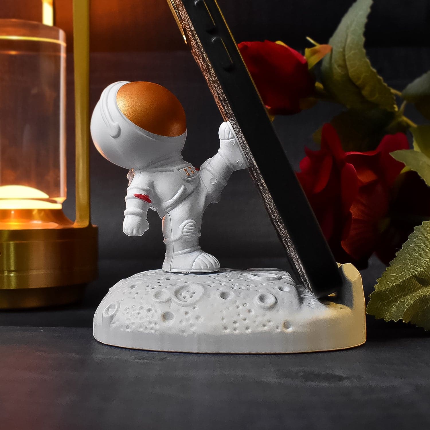 Mobile Holder Astronaut Phone Stand Planet Creative Fun 3D Design (1 Pc / Mix Design) thumbnail 7