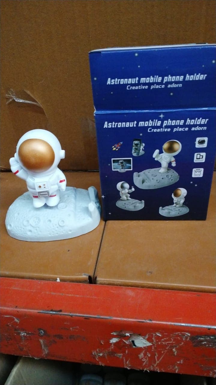 Mobile Holder Astronaut Phone Stand Planet Creative Fun 3D Design (1 Pc / Mix Design) thumbnail 10