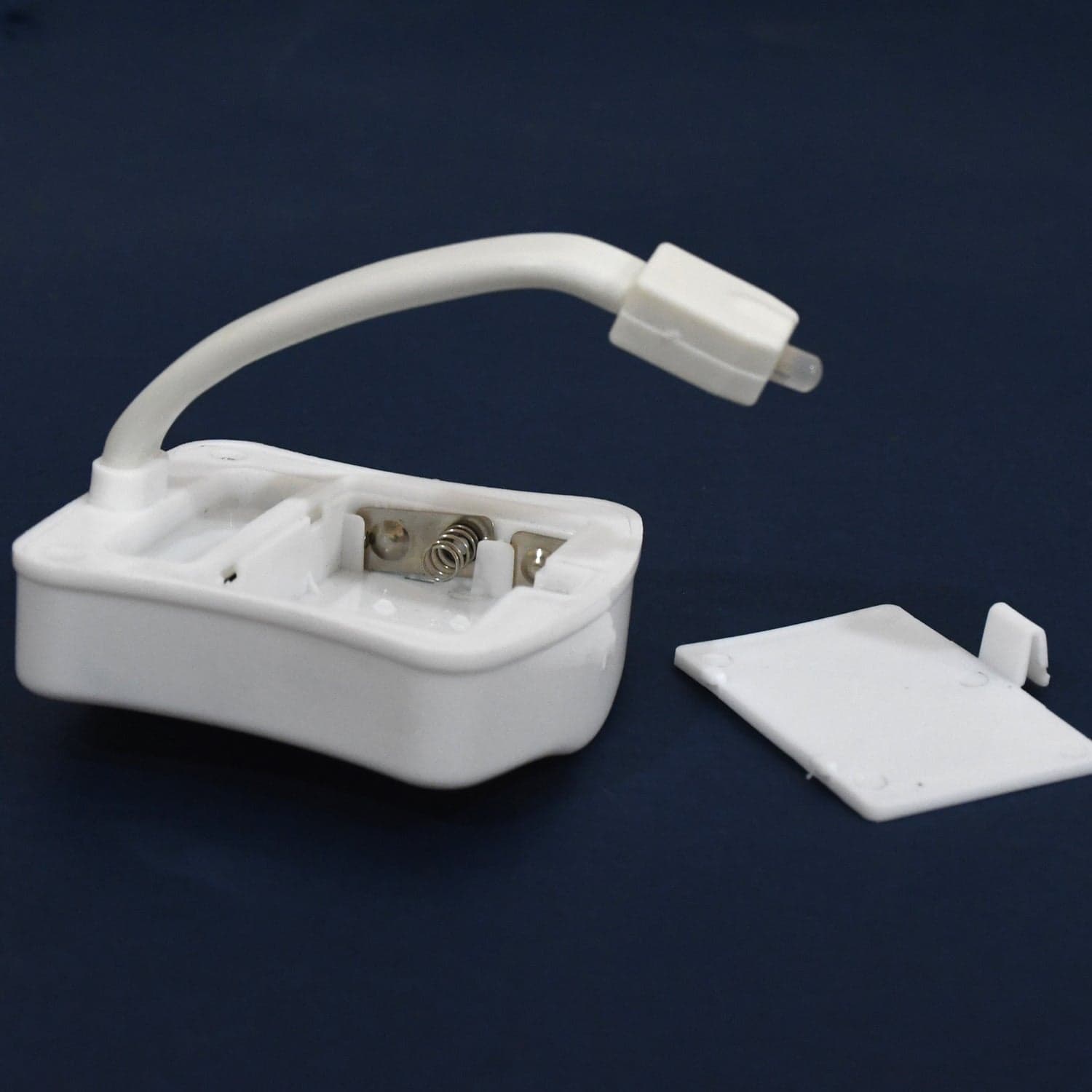 Toilet Light, LED Toilet Bowl Light Toilet Cover Lamp (1 Pc / Battery Not Included) thumbnail 8