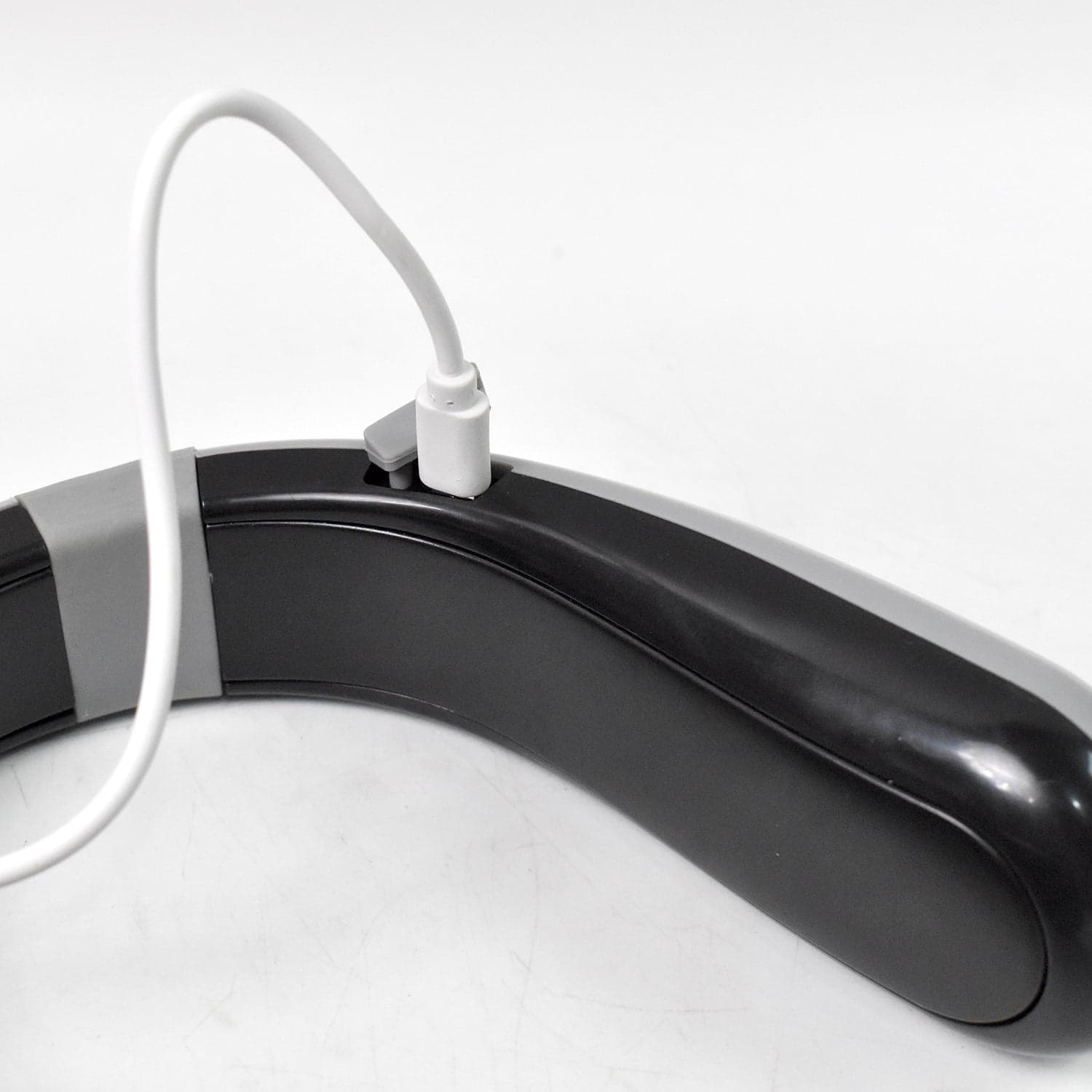 USB Type C Rechargeable - Wearable Neck Heater (1 Pc) thumbnail 7