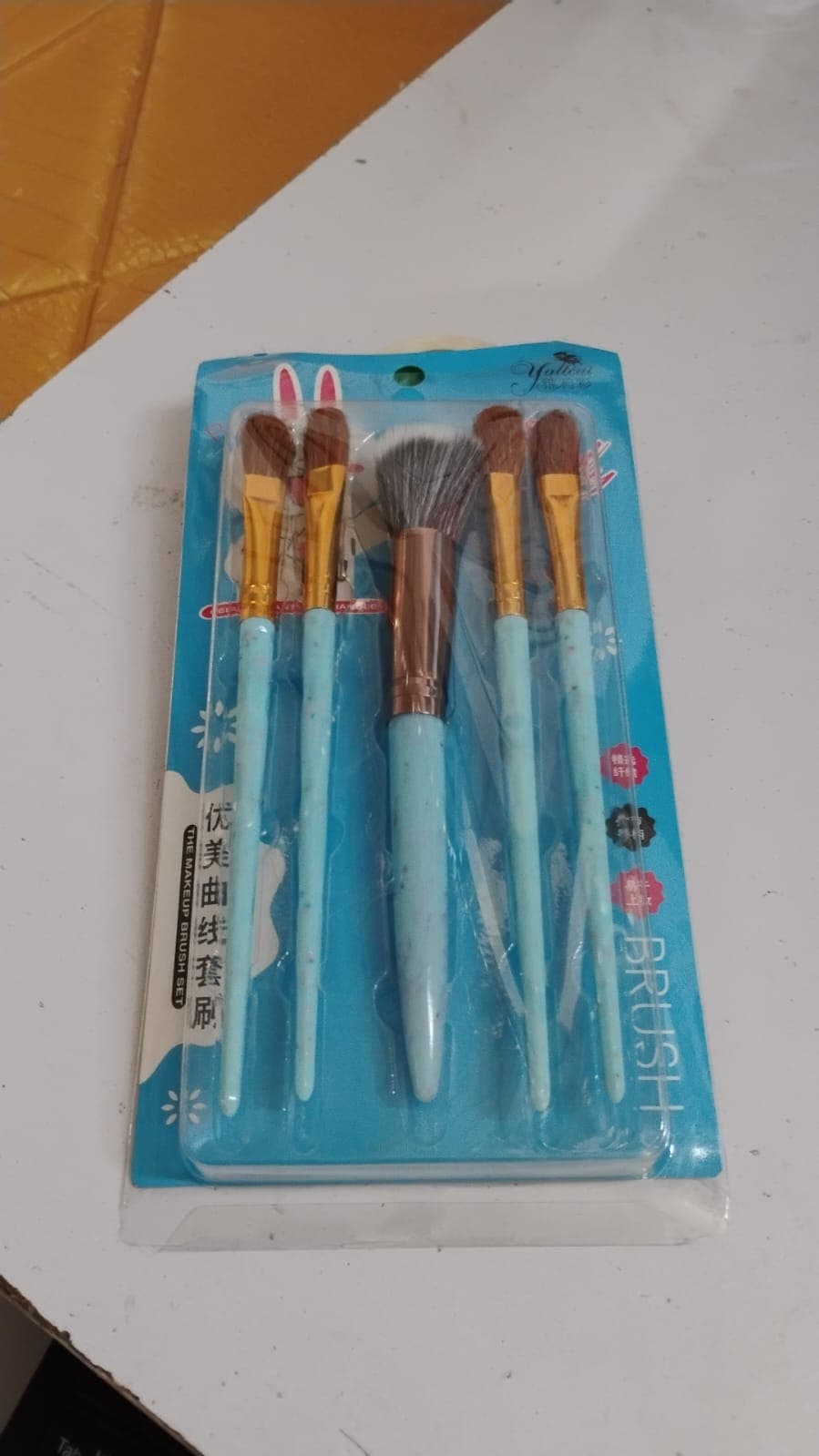 5pc Makeup Brush tools kit (5 Pcs Set / Mix Color) thumbnail 11