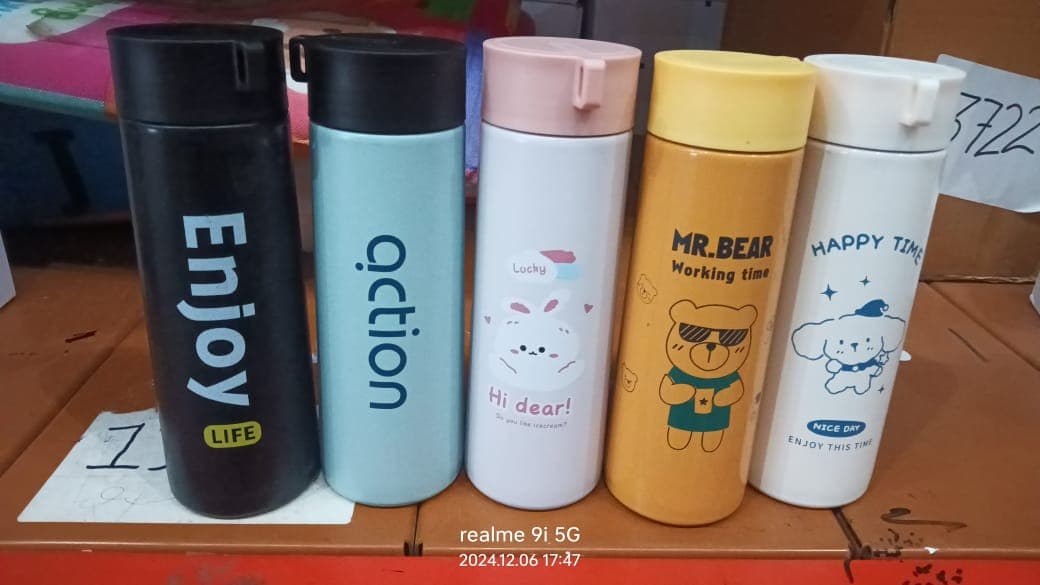 Vacuum Insulated Stainless Steel, Double walled (500 ML Approx / Mix Color & Design) thumbnail 10