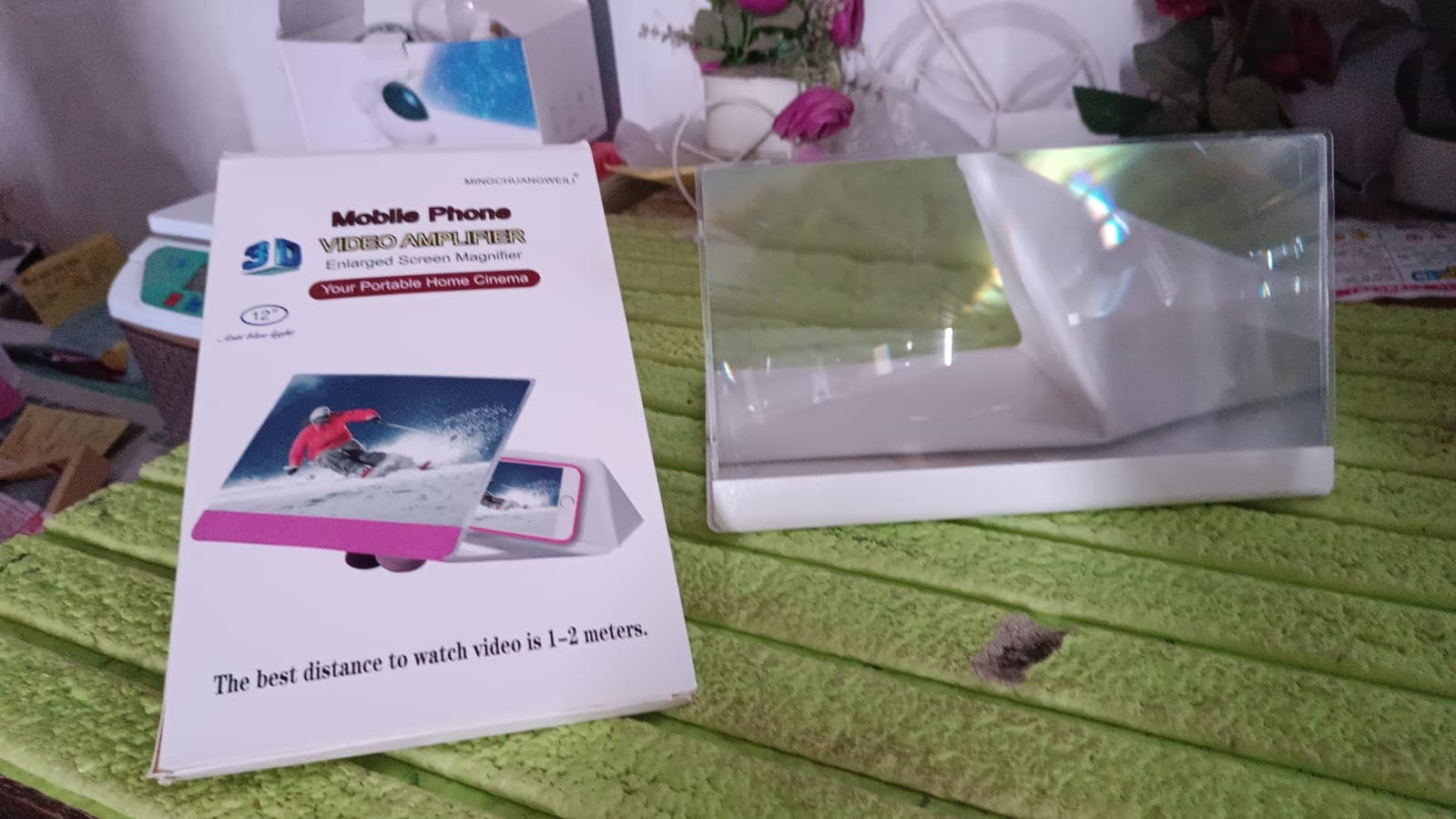 3D HD Mobile Phone Screen Magnifier Amplifier (1 Pc / 12 Inch) thumbnail 7