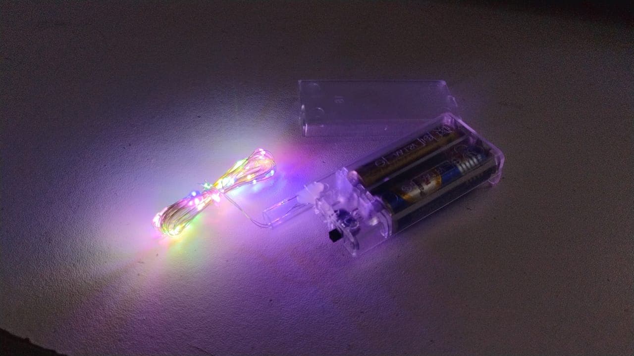Multicolor 2AA Battery Powered, Copper Wire String Fairy Lights with 30 LEDs thumbnail 9
