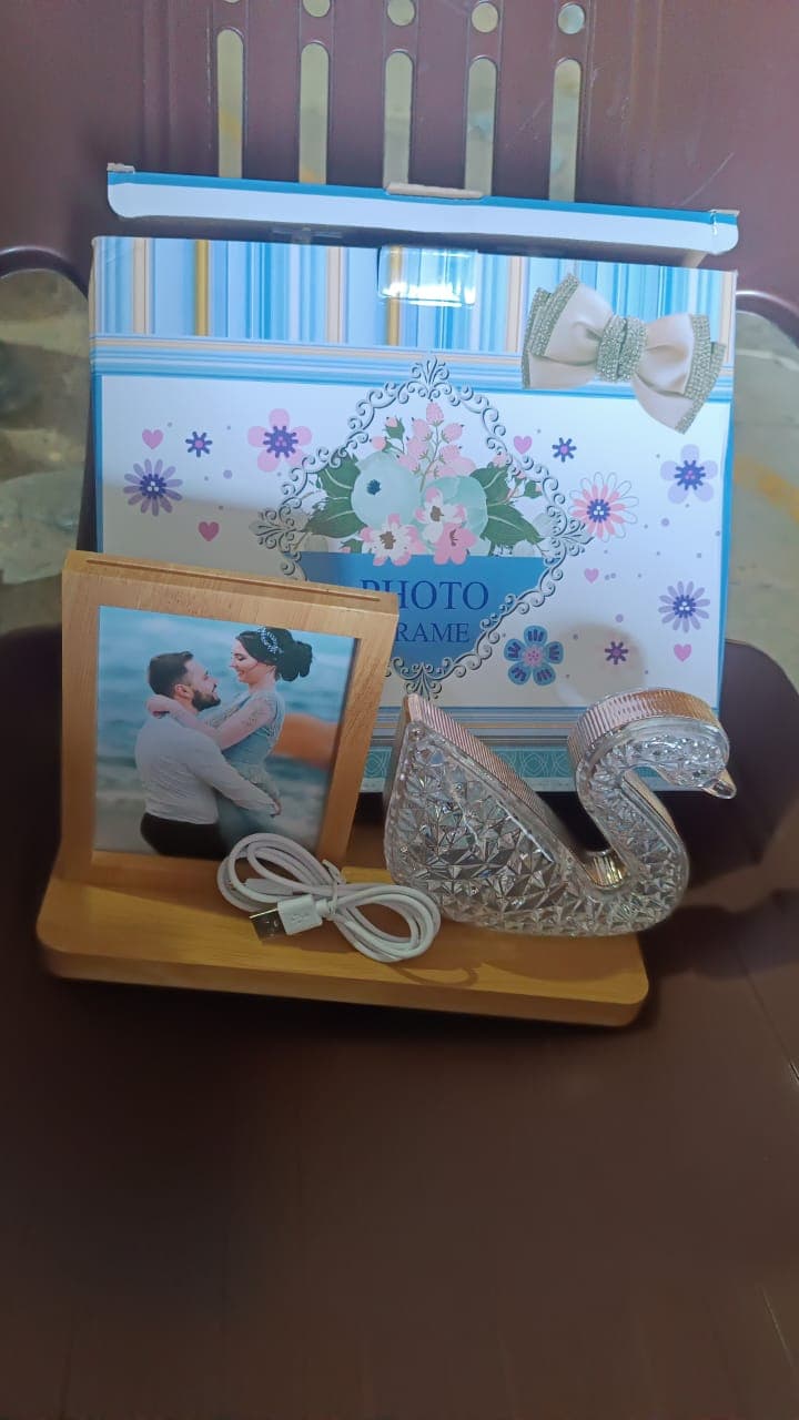 Duck Shape Cystal Led Lamp & Photo Frame Night Lamp | Wedding Gift | love couple thumbnail 9