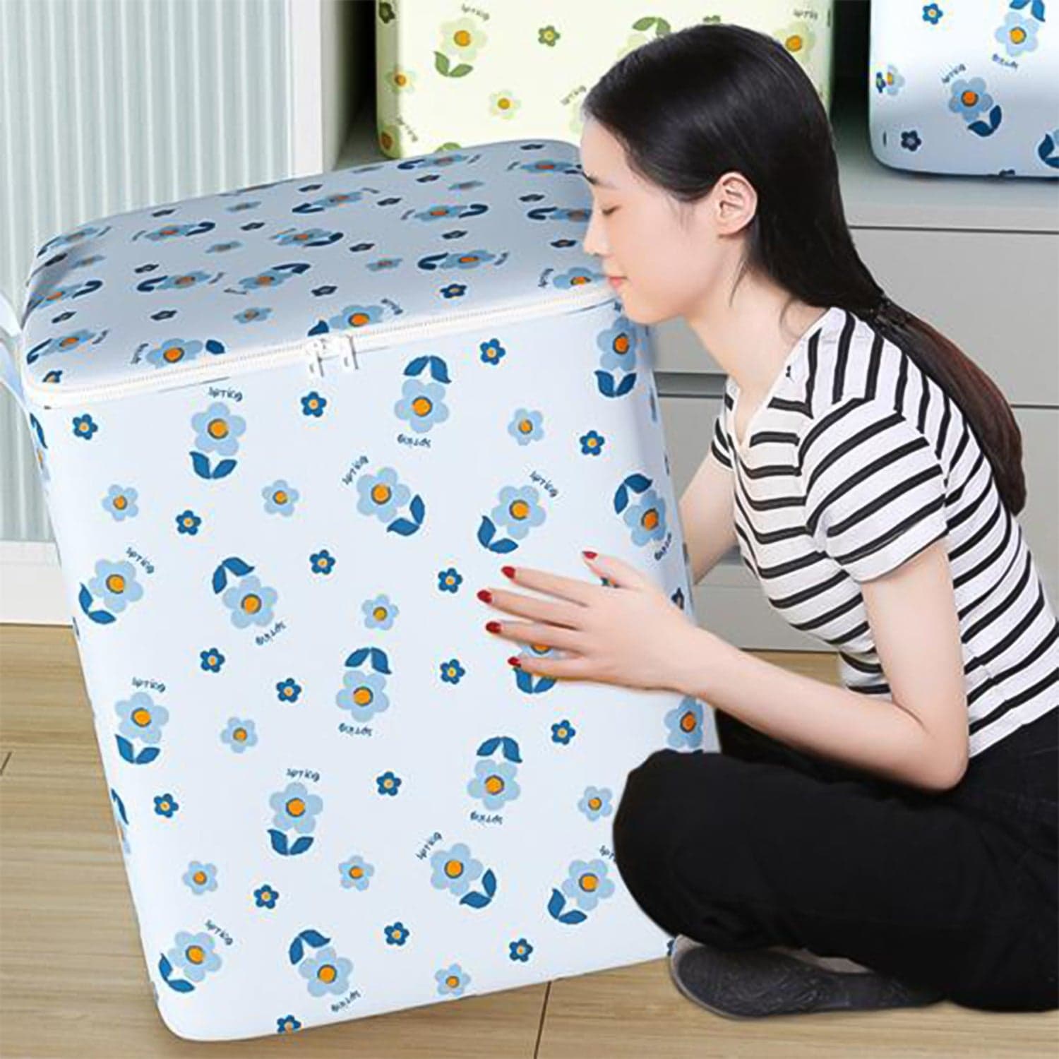 Foldable Clothes Storage Comforter Organizer Storage (100 L / Mix Color) thumbnail 9