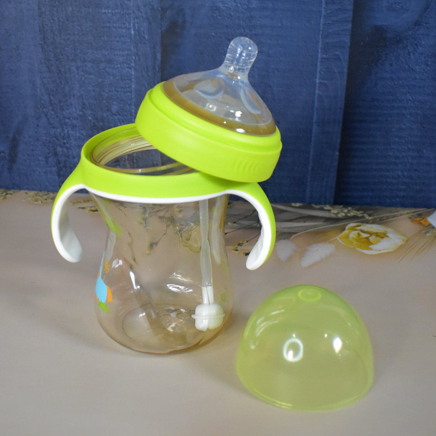 Plastic Baby Feeding Bottle with Handles Straw (300 ML / 1 Pc) thumbnail 3