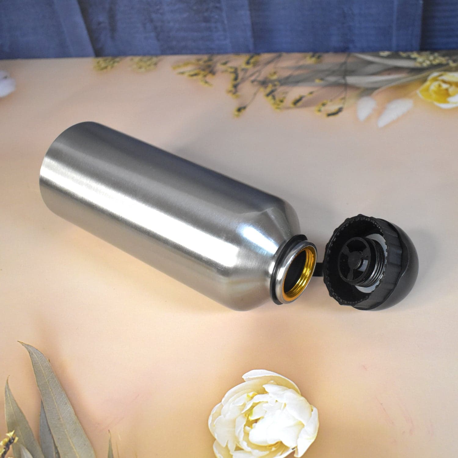 Aluminium Sports Water Bottle Look for Sports Gym (Capacity 500 ML Approx) thumbnail 3