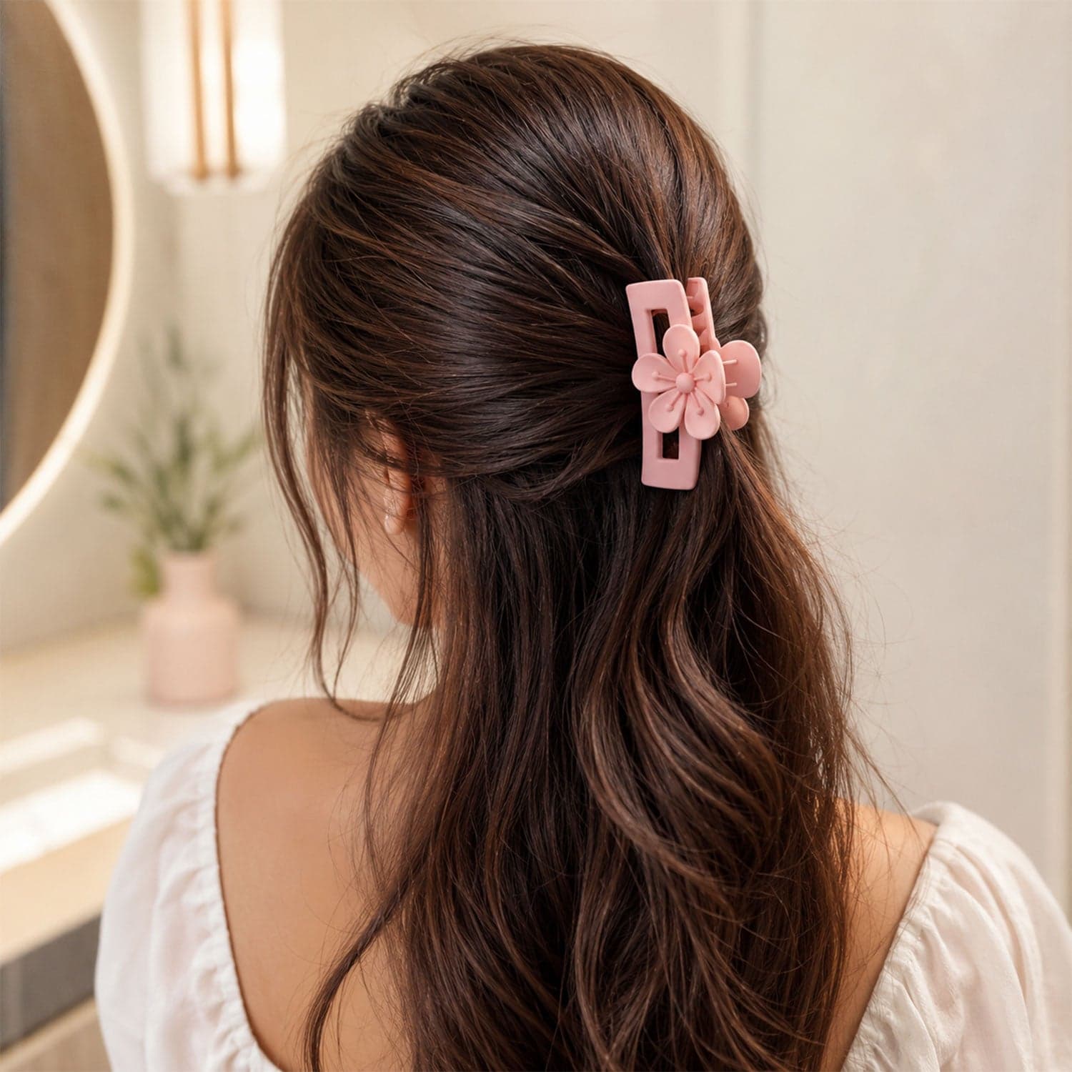Plastic Hair Claw Clip the Strong Grip & Trendy Design for Women & Girls thumbnail 3