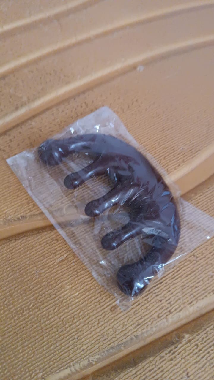 Scalp Relaxing Manual Head Massager Comb 1 Pc thumbnail 6