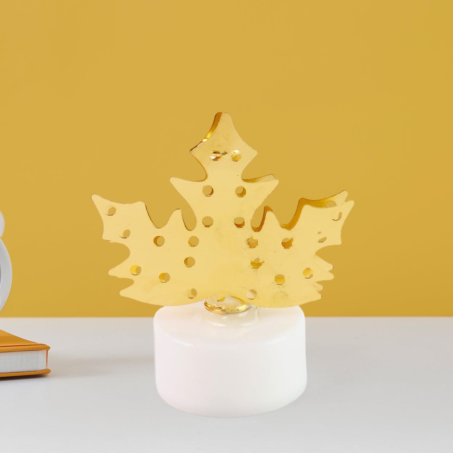 Decorative Led Gold Metal Leaf Diya Lamp thumbnail 6