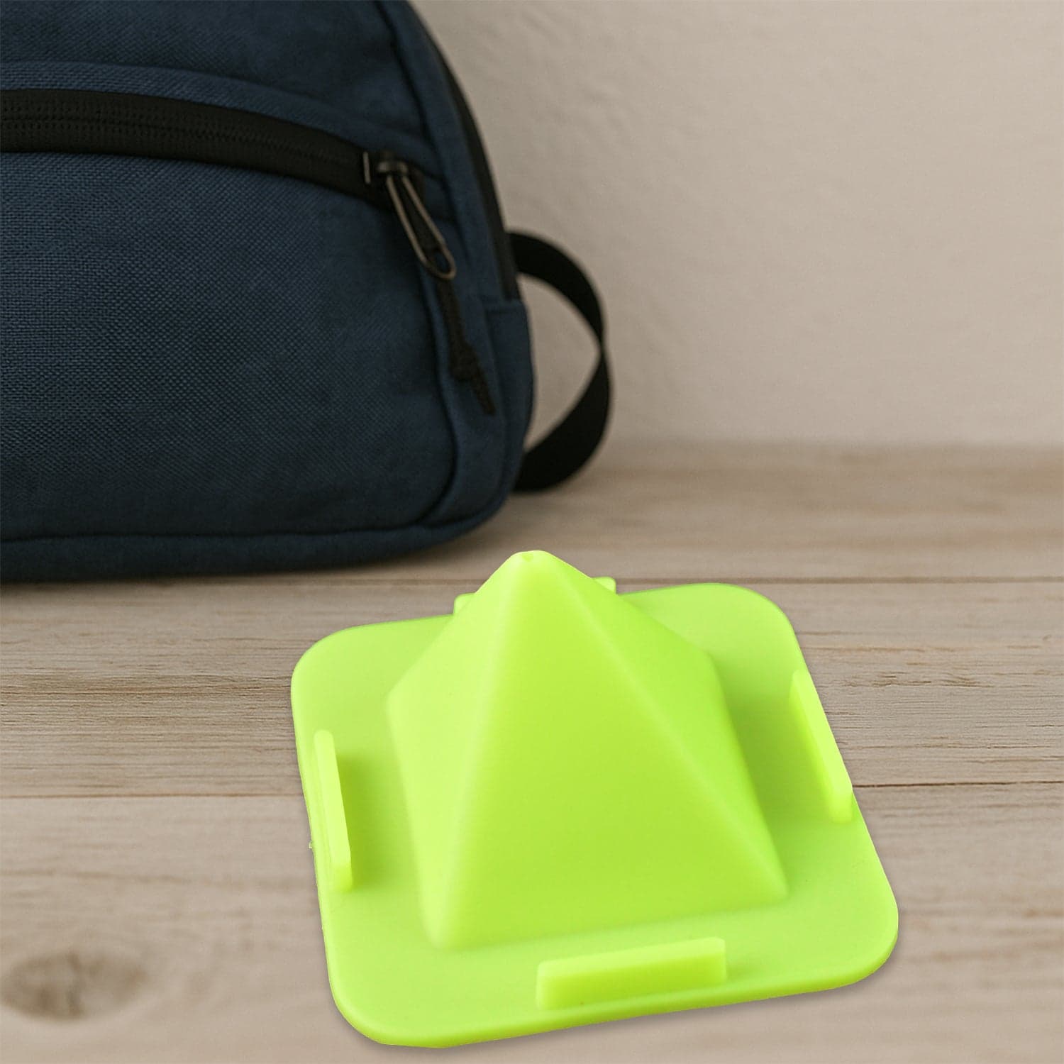 14230 Virgin Pyramid Mobile Stand 1Pc thumbnail 6
