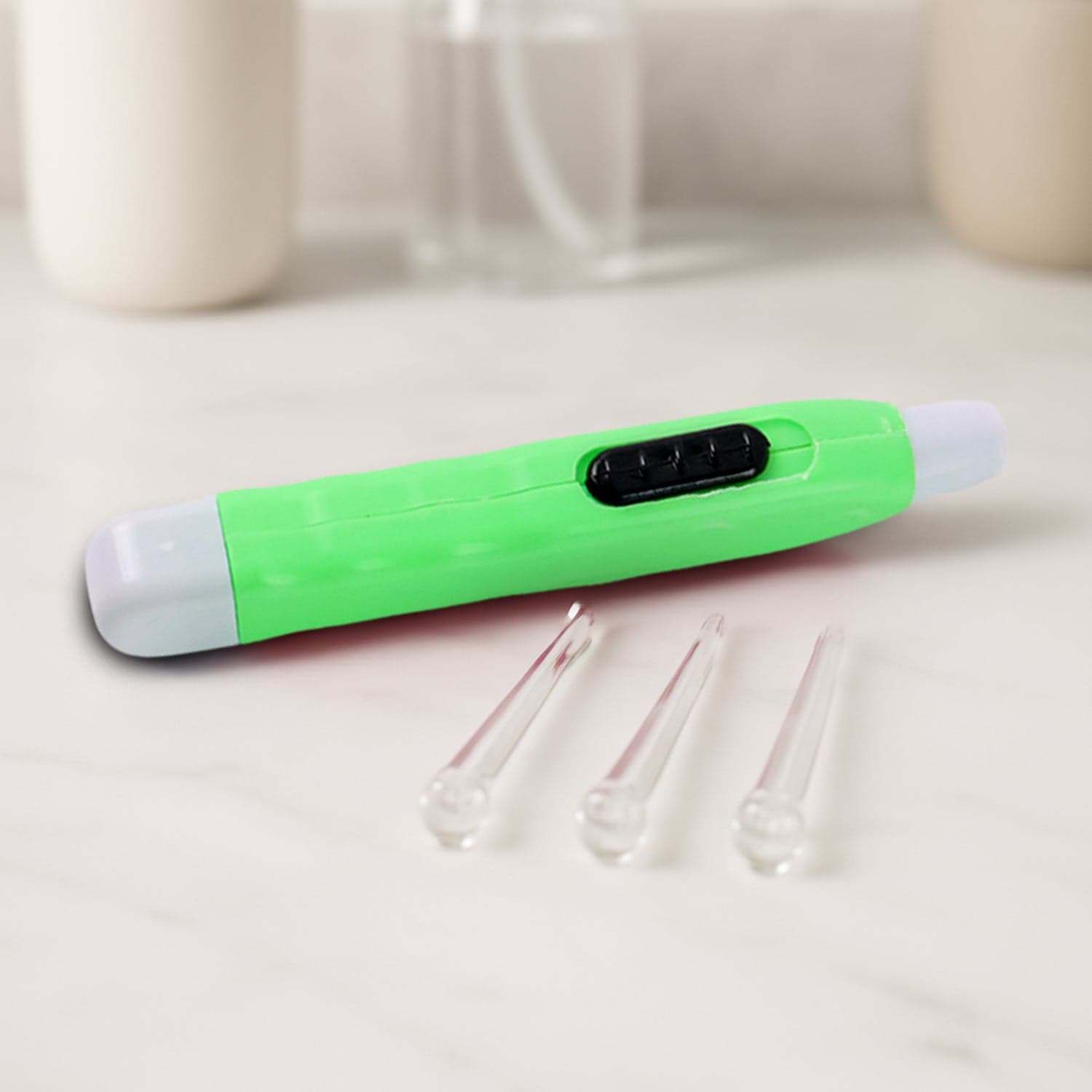 14292 Green Flishlight Earpick 1Pc thumbnail 2