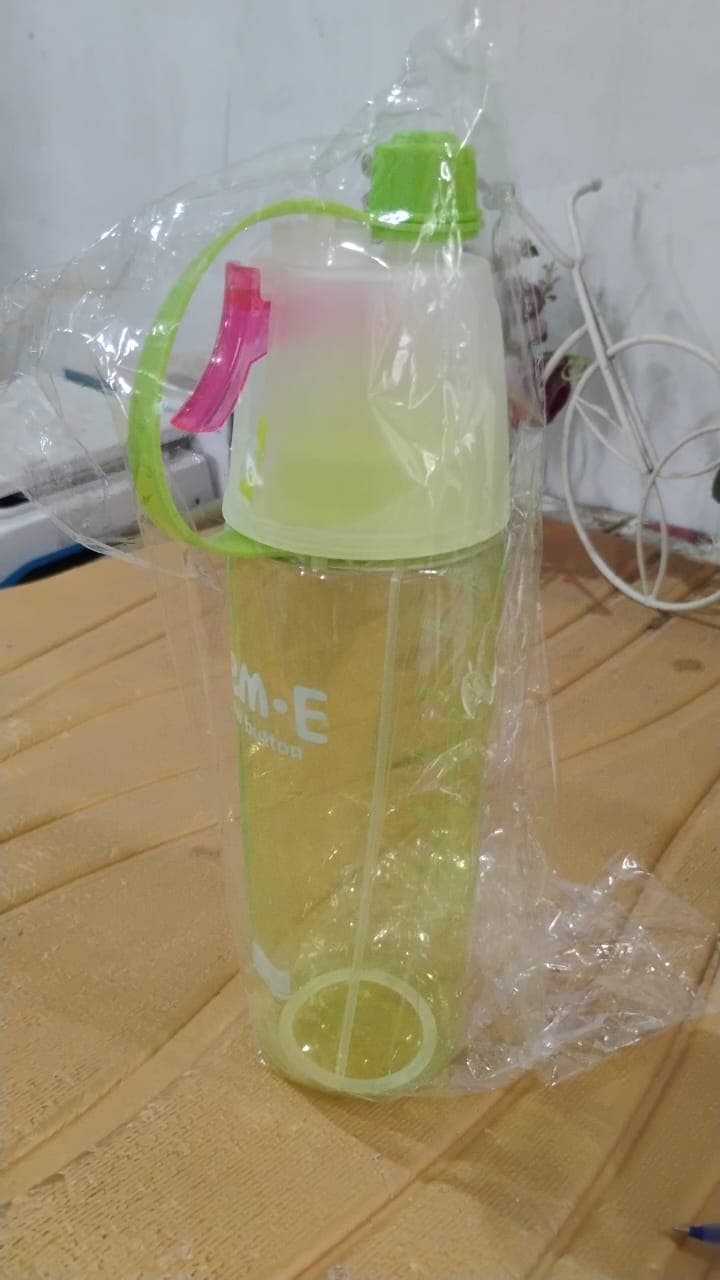 Plastic Dual Function Sports Water Bottle thumbnail 6