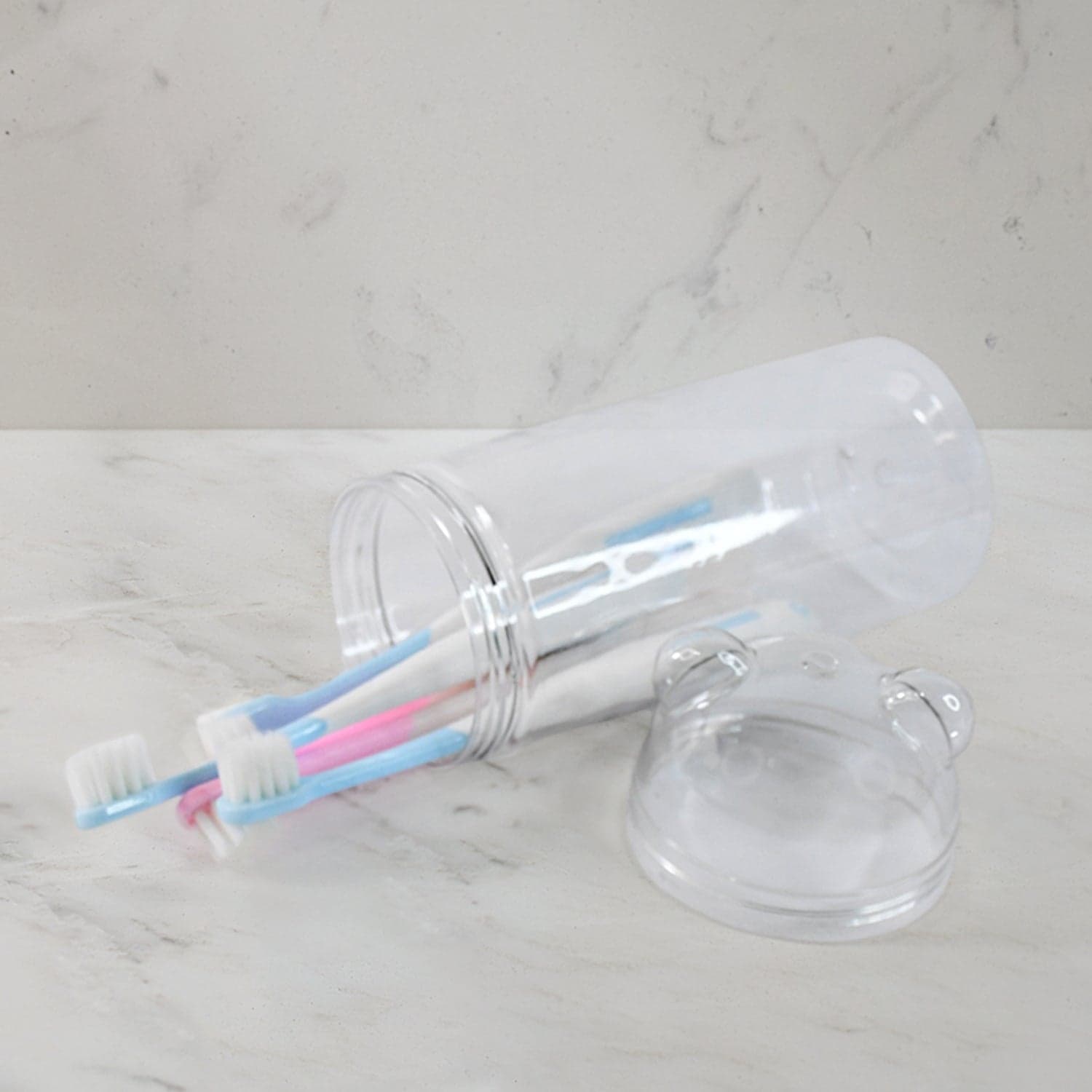 Soft Toothbrush with Box thumbnail 2