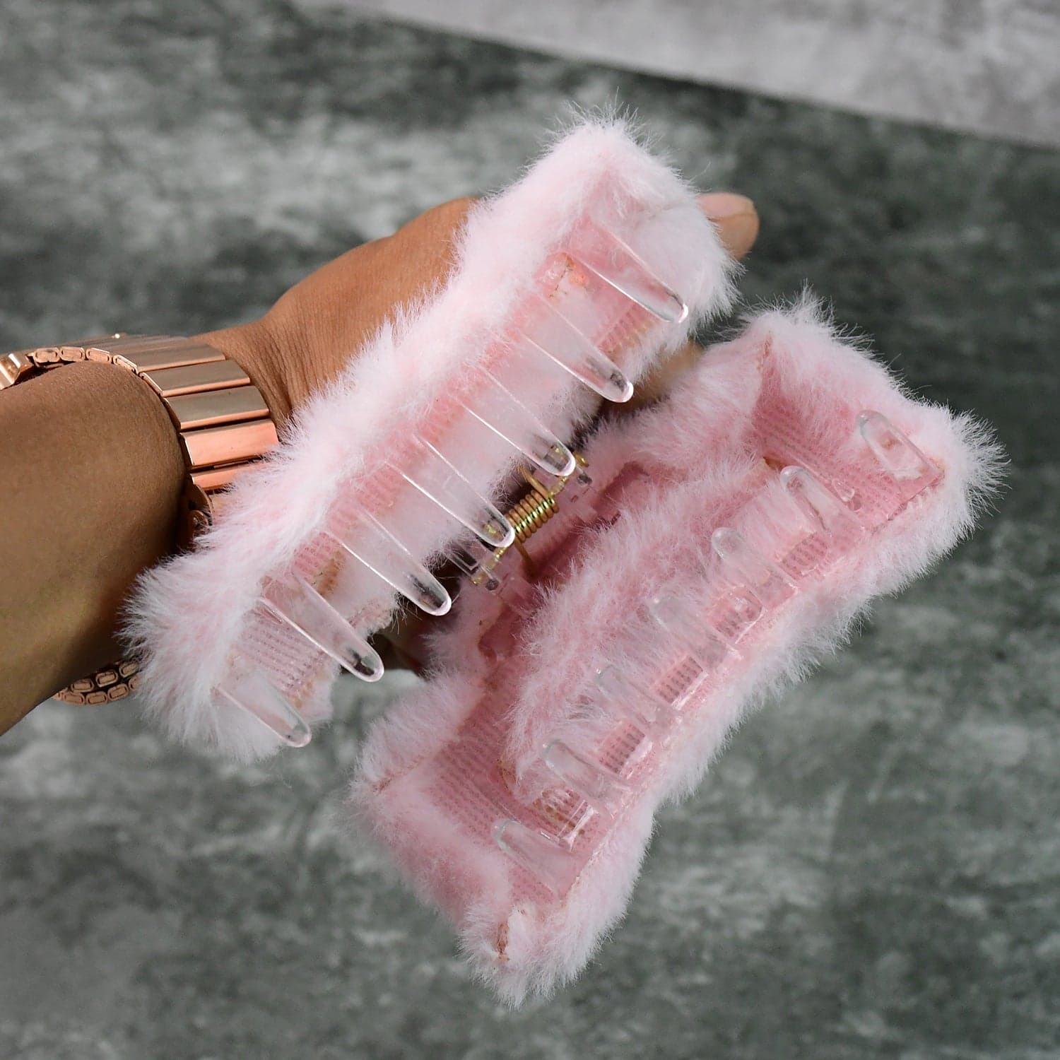Big Size Soft Faux Fur Hair Claw Clips 12 Pc thumbnail 3
