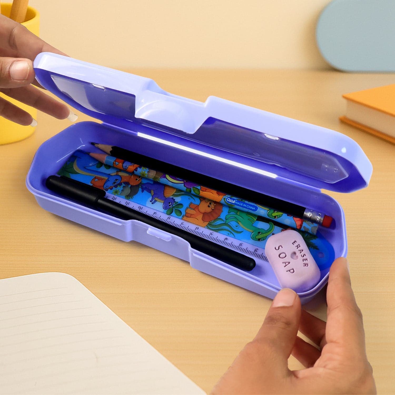 Superheroes Themed Hard Case Pencil Box thumbnail 2