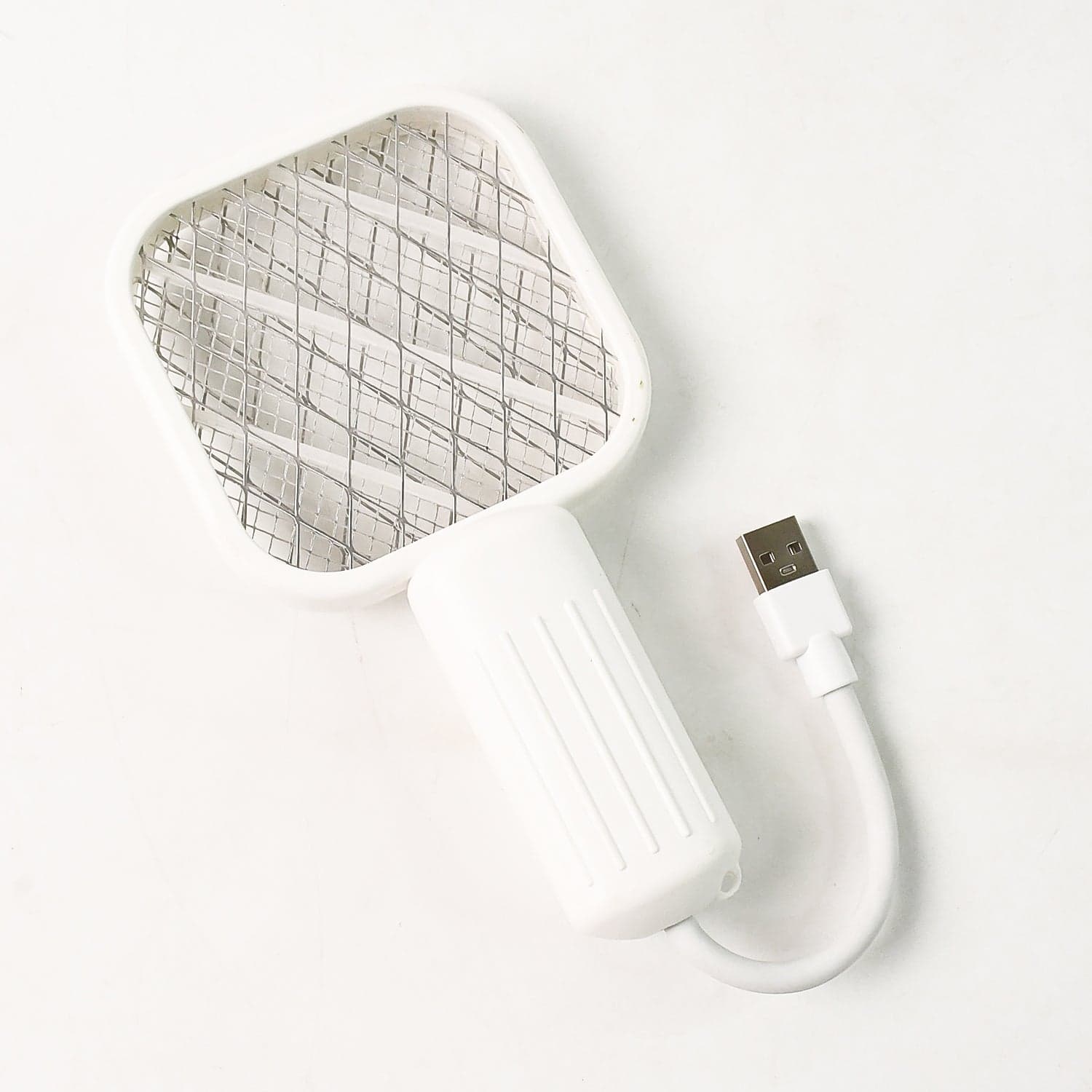 Rechargeable Electric Mosquito Swatter Racket thumbnail 4
