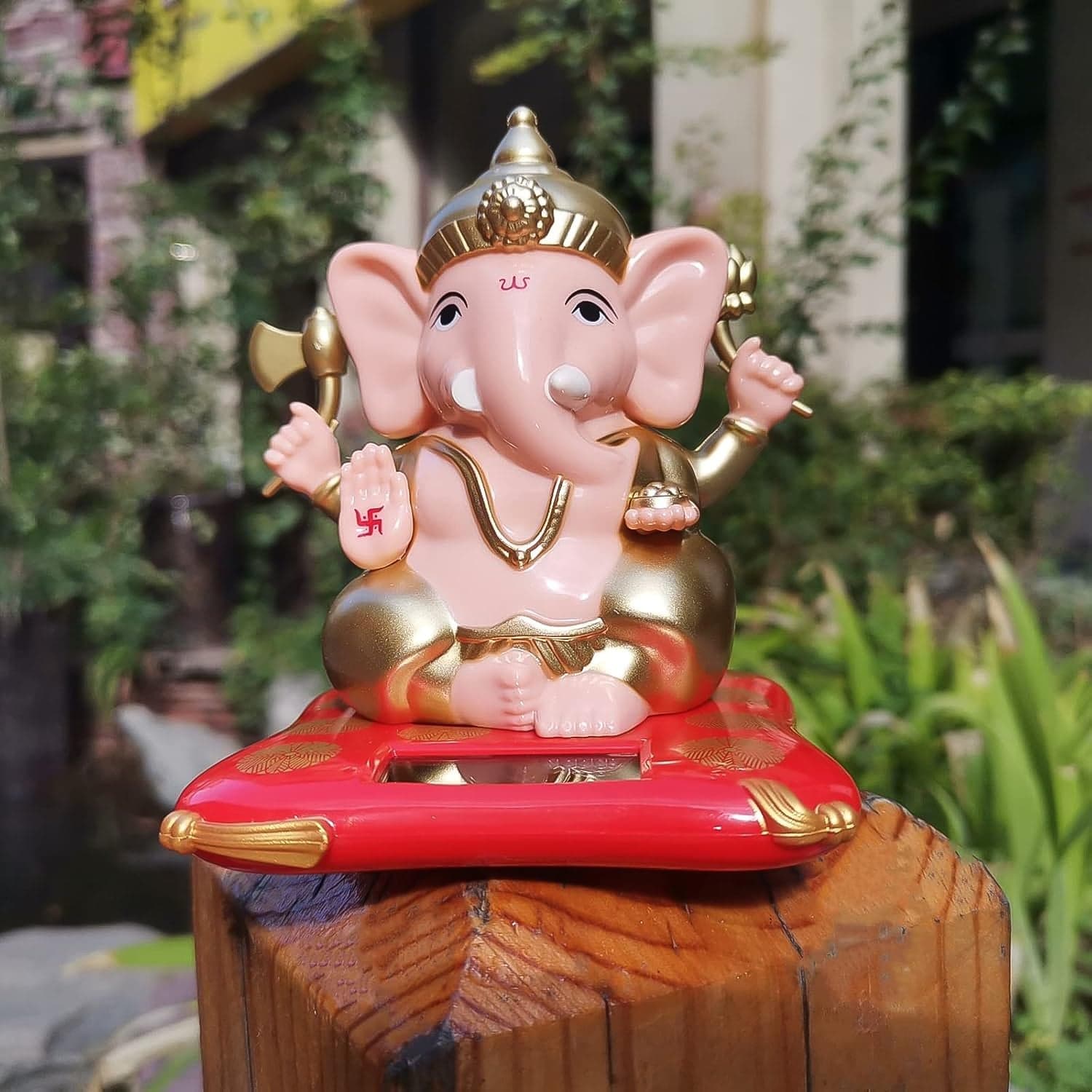 Solar Powered Dancing Ganesha thumbnail 5