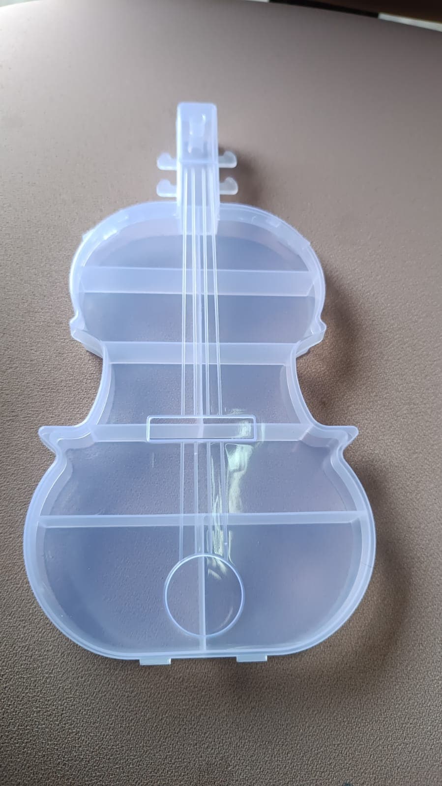 Violin Shape Transparent Plastic Storage Box 1 Pc thumbnail 7