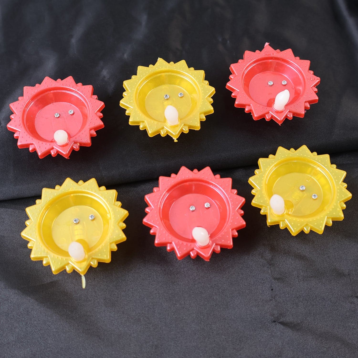 Water Sensor Led Diya Set 6 Pc thumbnail 6