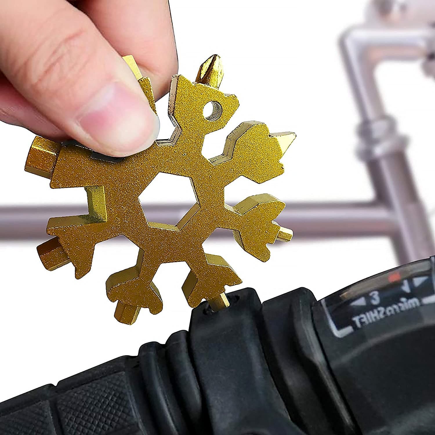 18-in-1 Snowflake Multi-Tool of Portable Bottle Opener, Screwdriver & Wrench thumbnail 3