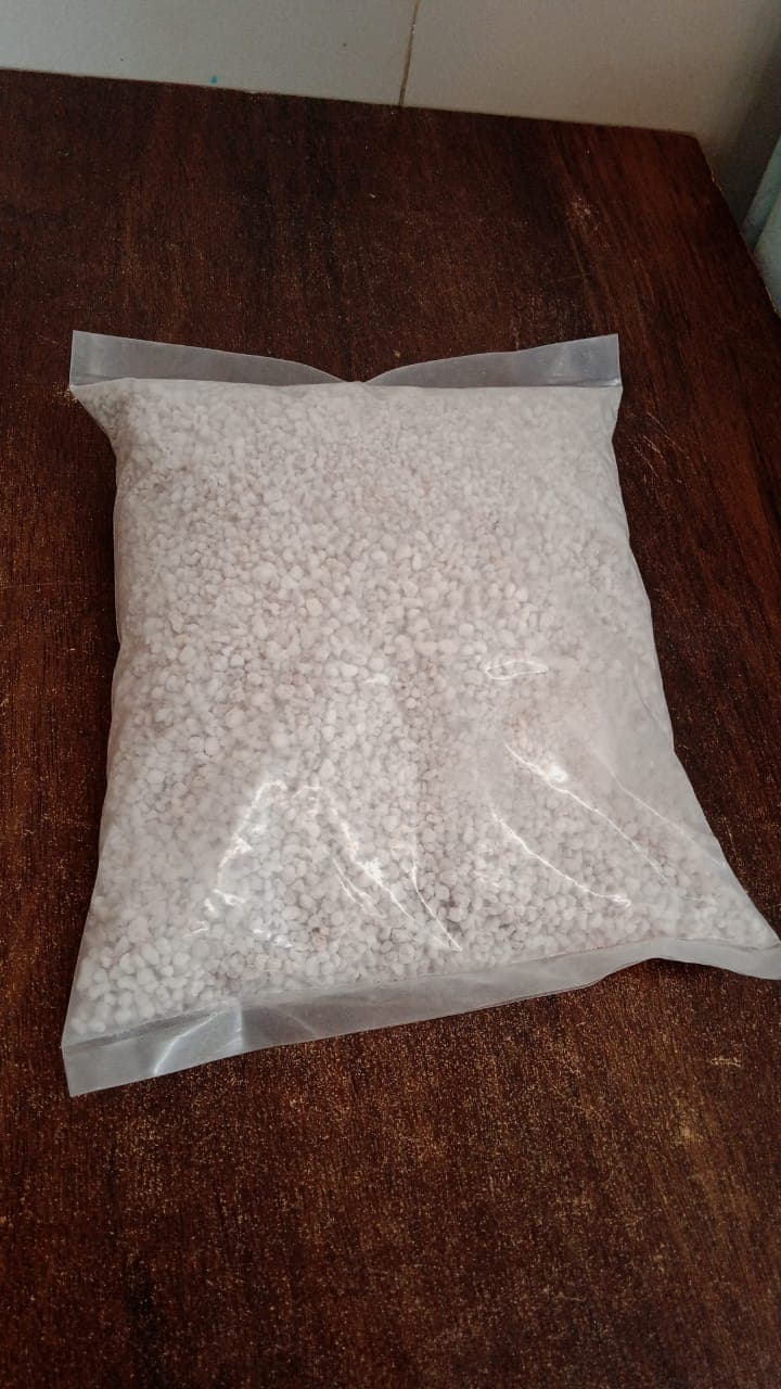 Paradise Perlite for Hydroponics &amp; Horticulture Terrace Gardening Soil Conditioner (250 GM) thumbnail 7