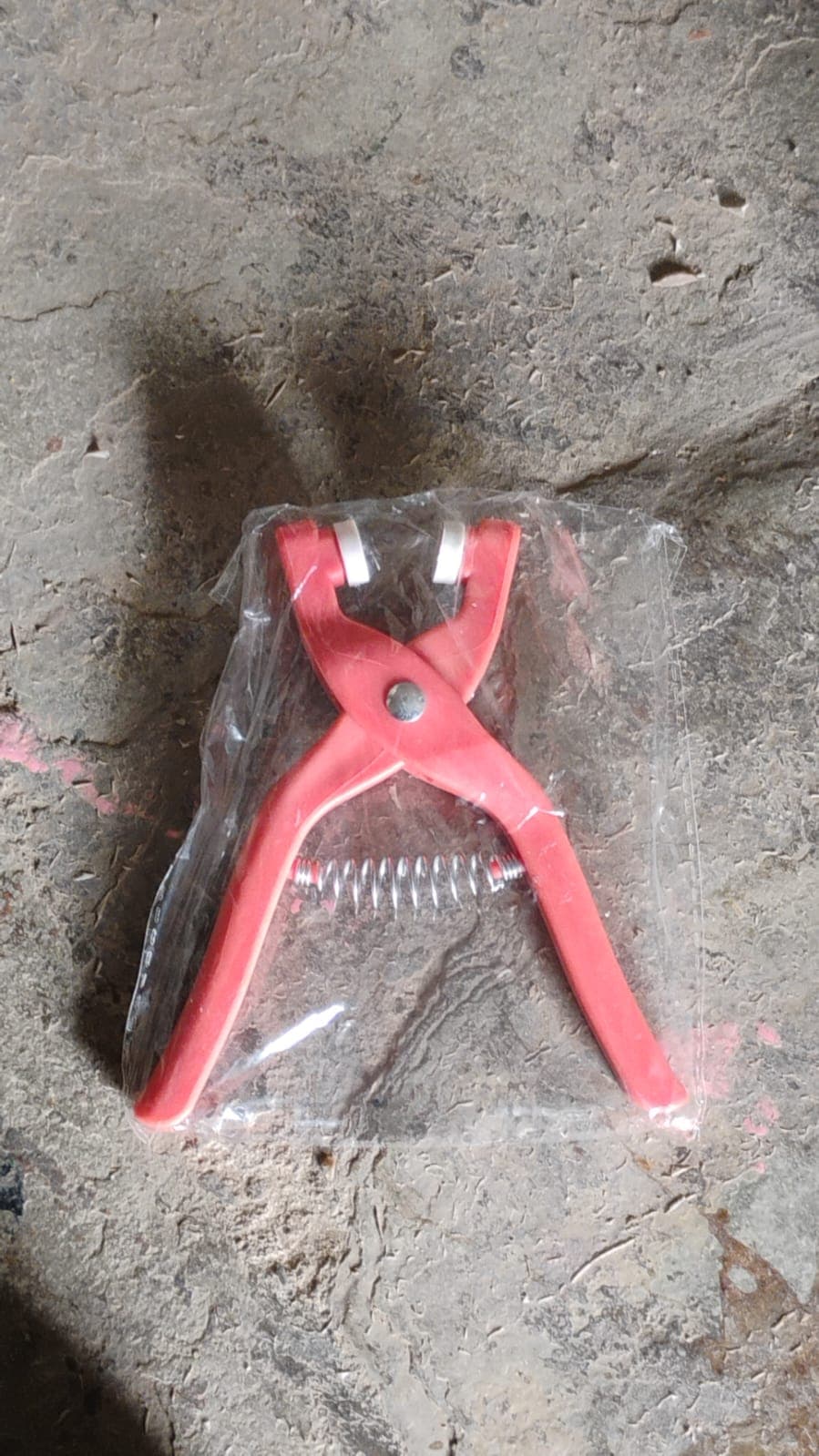 Hole Pliers Eyelets for Clothes Buckle Installation Tool for Clothing Sewing (1 Pc) thumbnail 7