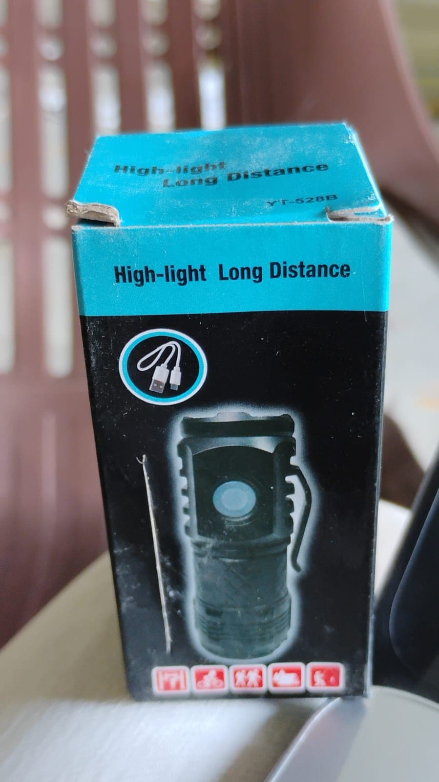 Small LED Torch, 5 Lighting Modes (1 Pc) thumbnail 7