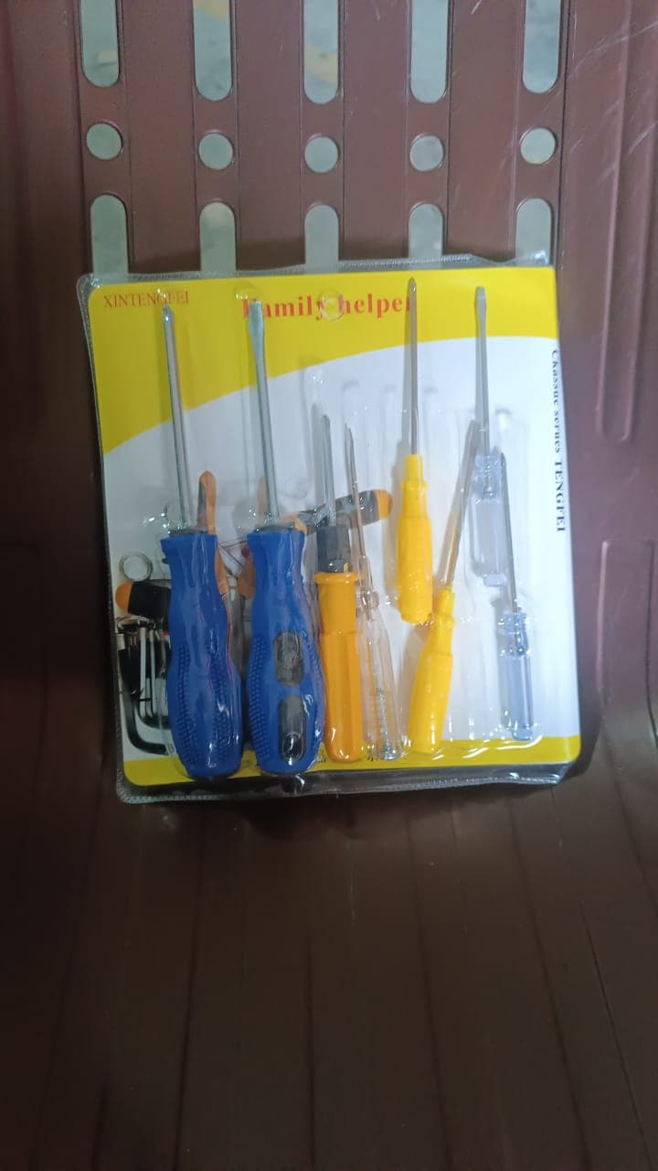 8 -in-1 Multi Screwdriver Hand Tool Kit Set (8 Pcs Set) thumbnail 7