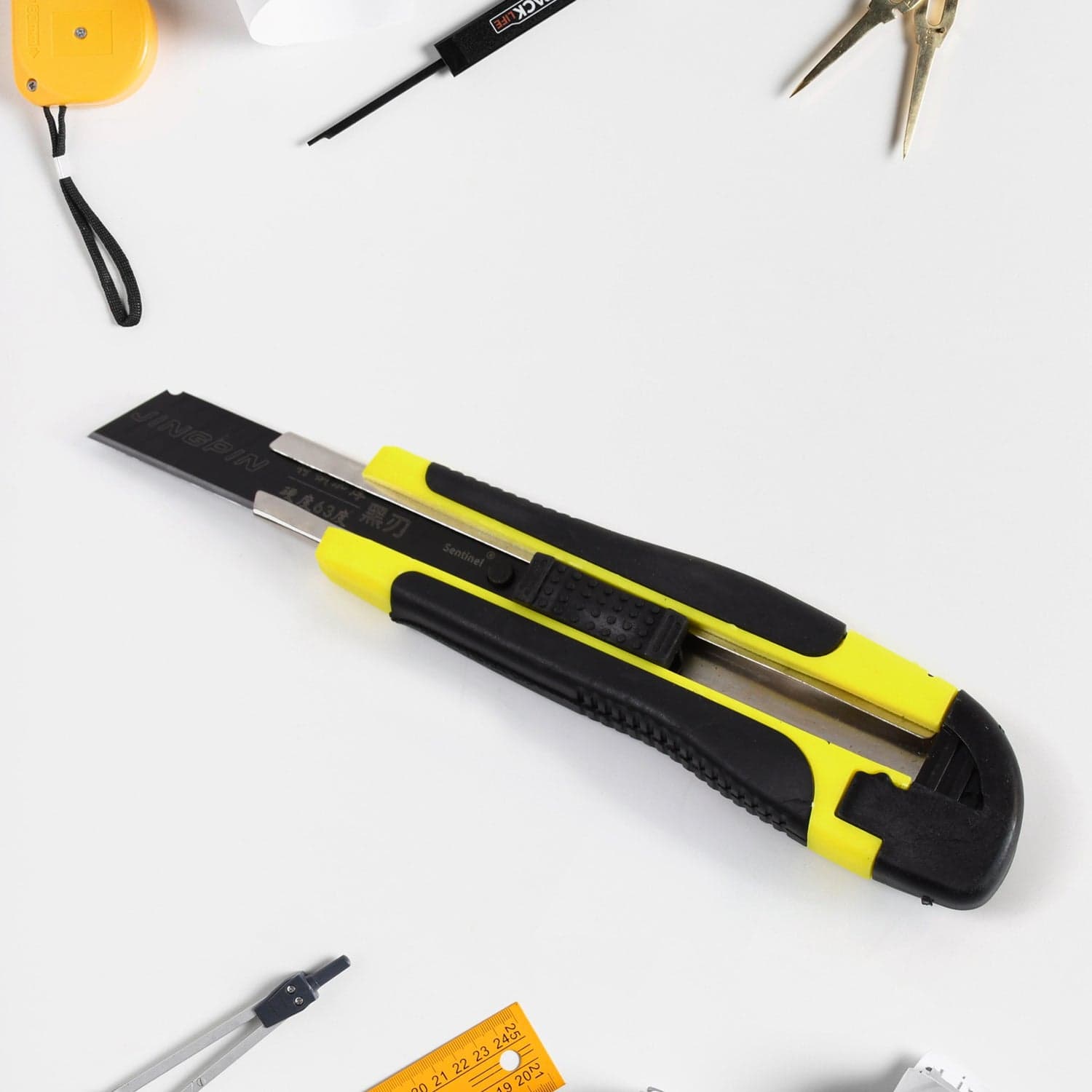 Cutter Knife Set with 1 Replacement Blades, Cutter Knife Advanced Tool (1 Pc / Mix Color) thumbnail 6
