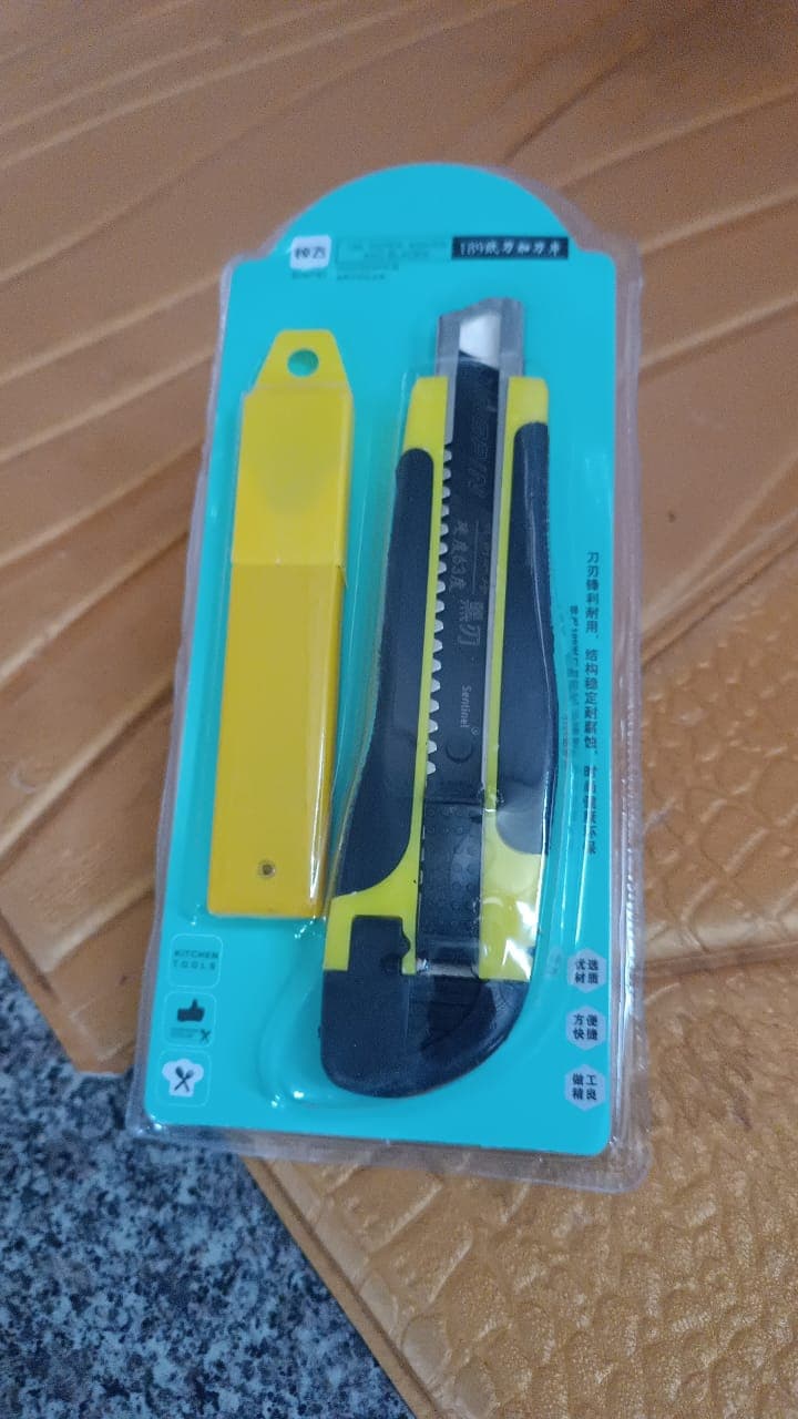 Cutter Knife Set with 1 Replacement Blades, Cutter Knife Advanced Tool (1 Pc / Mix Color) thumbnail 8