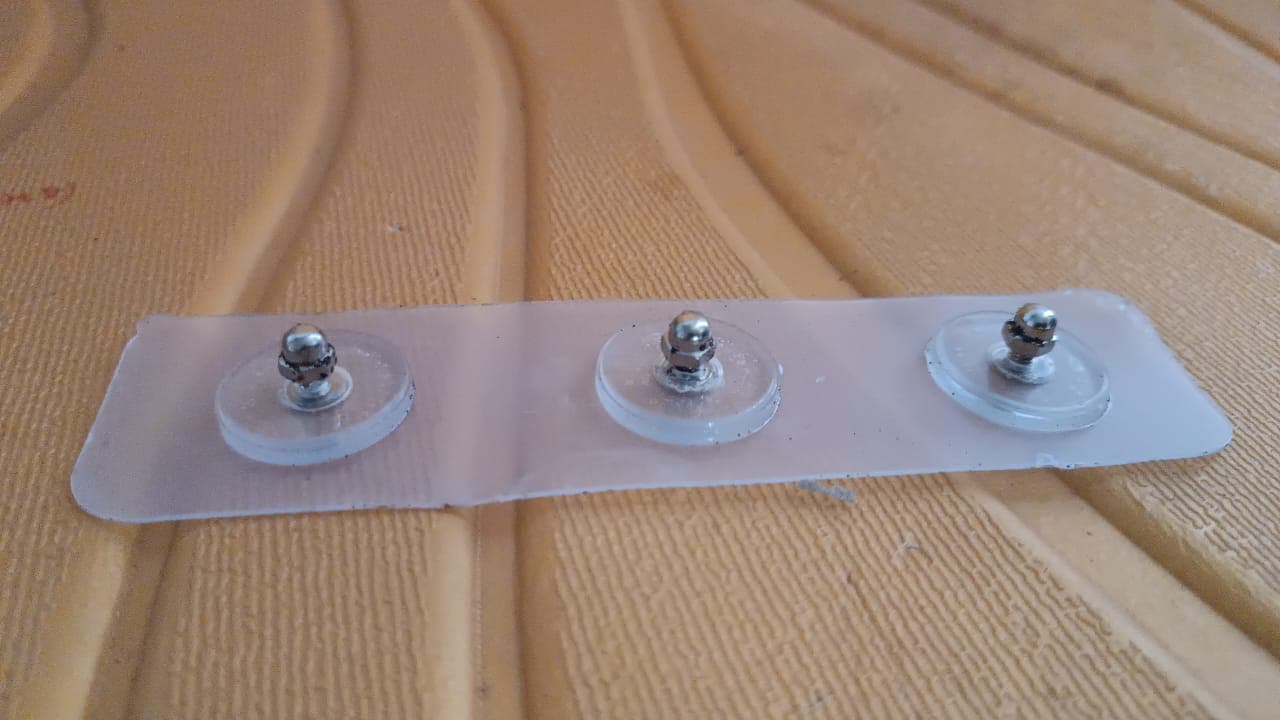 Adhesive Nails Wall Hooks (Screw Sticker / 3 Hook / 1 Pc / B Grade) thumbnail 7