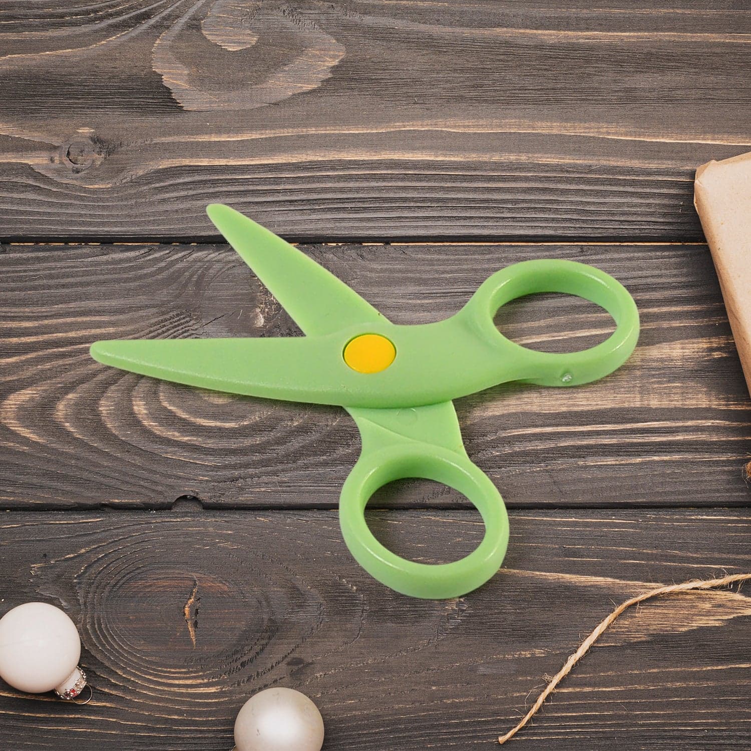 Plastic Safety Scissor, Pre-school Training Scissors (1 Pc) thumbnail 6
