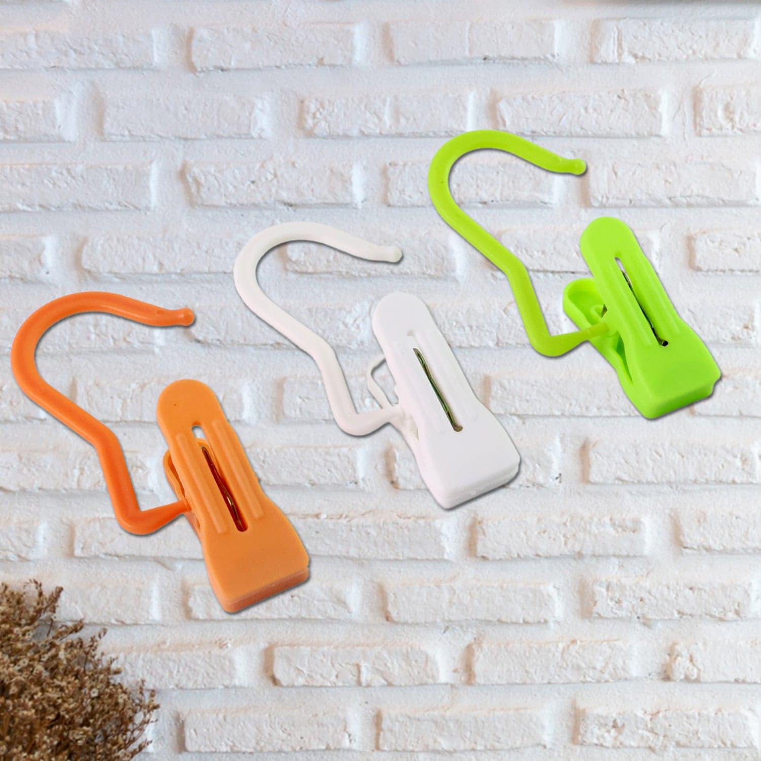 Multipurpose Hanging Hook Clip 1 Pc Mix Color thumbnail 3