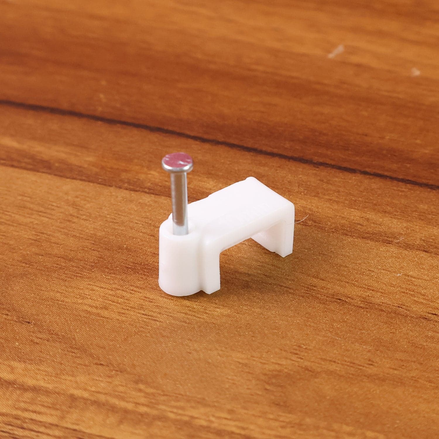 8Mm Nail Cable Clips Set 50 Pc thumbnail 4