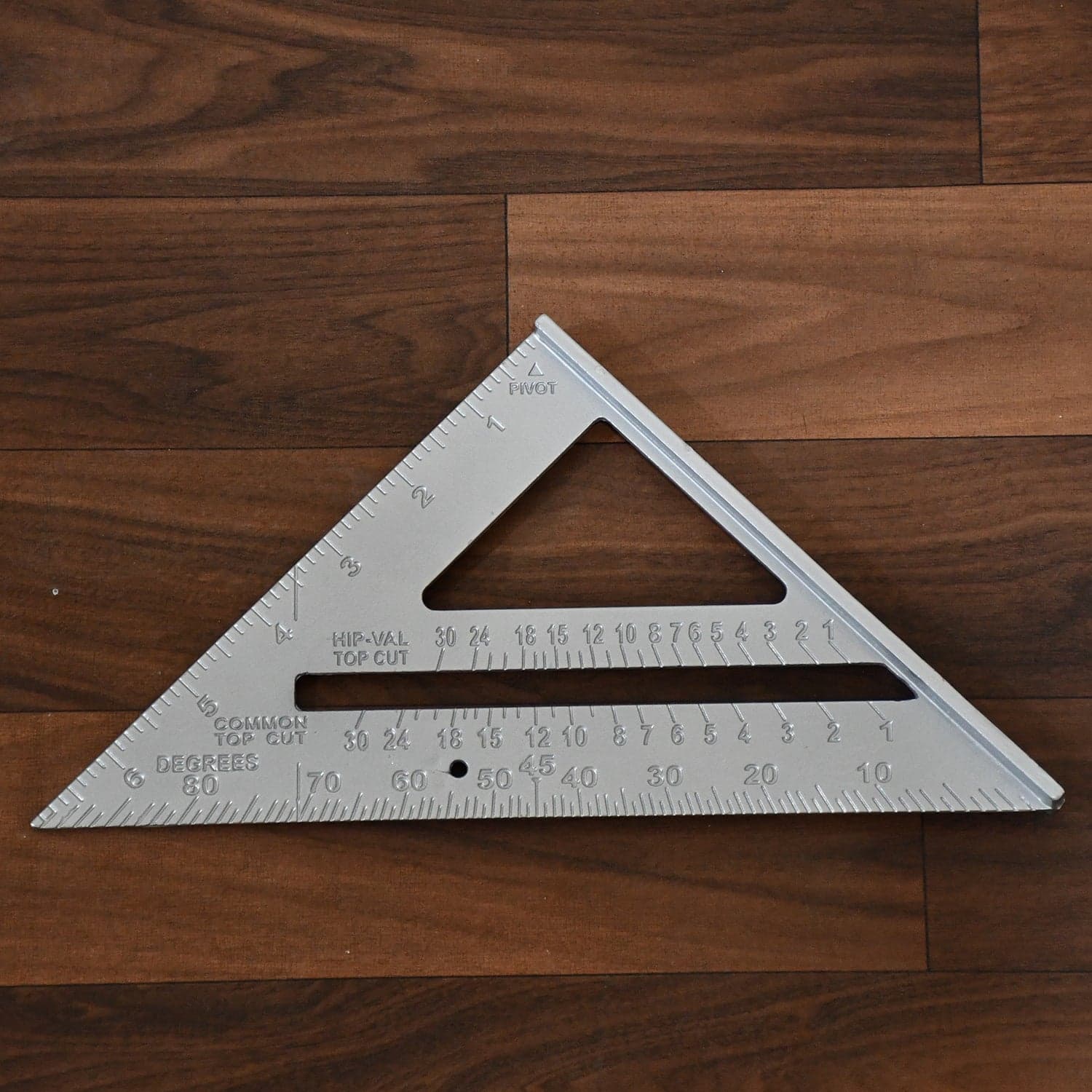Double-Sided 45° Triangle Ruler of 7-Inch Aluminum Alloy Rafter Square for Home & Industrial Use thumbnail 6